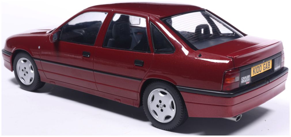 MCG 1:18 Scale Diecast - Vauxhall Cavalier GSi 2000 16v RHD, Red (UK Exclusive 300pcs) - 18848