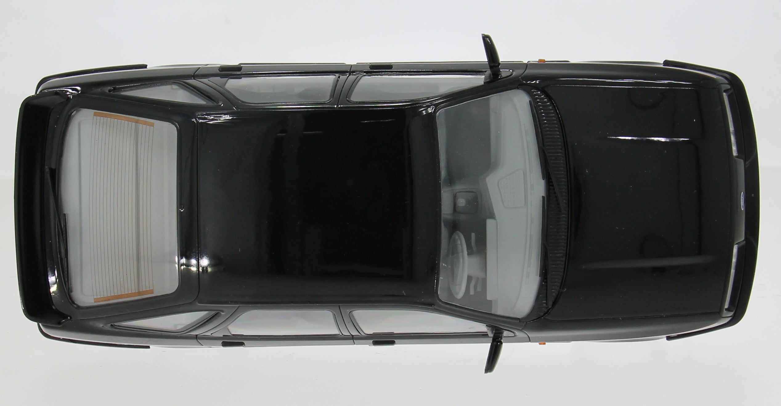 MCG 1:18 Scale Diecast - 1984 Ford Sierra XR 4x4 RHD UK Exclusive , Black - MCG181097