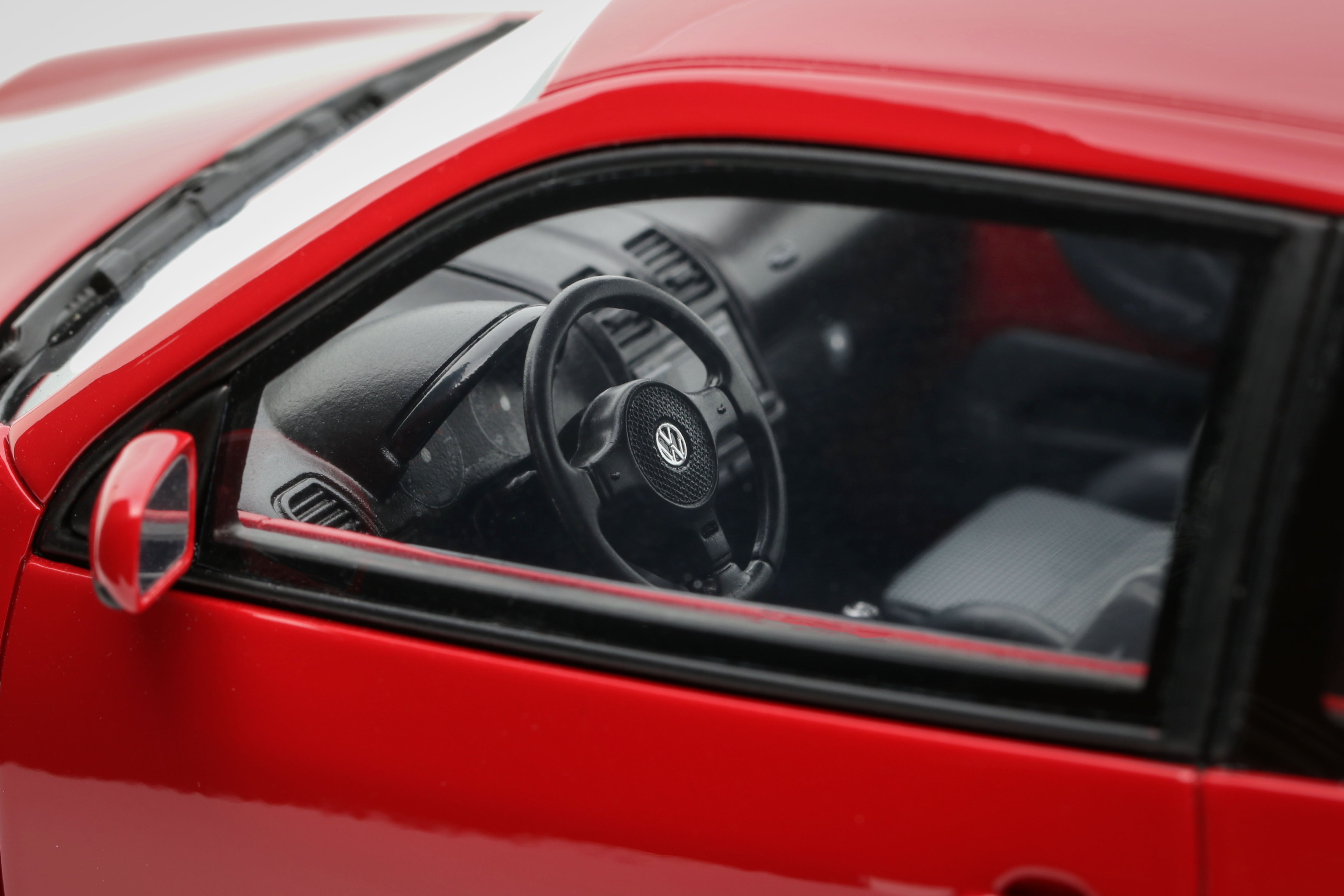 OTTO 1:18 Scale Resin - 2001 VW Volkswagen Lupo GTI, Tornado Red- OT1129
