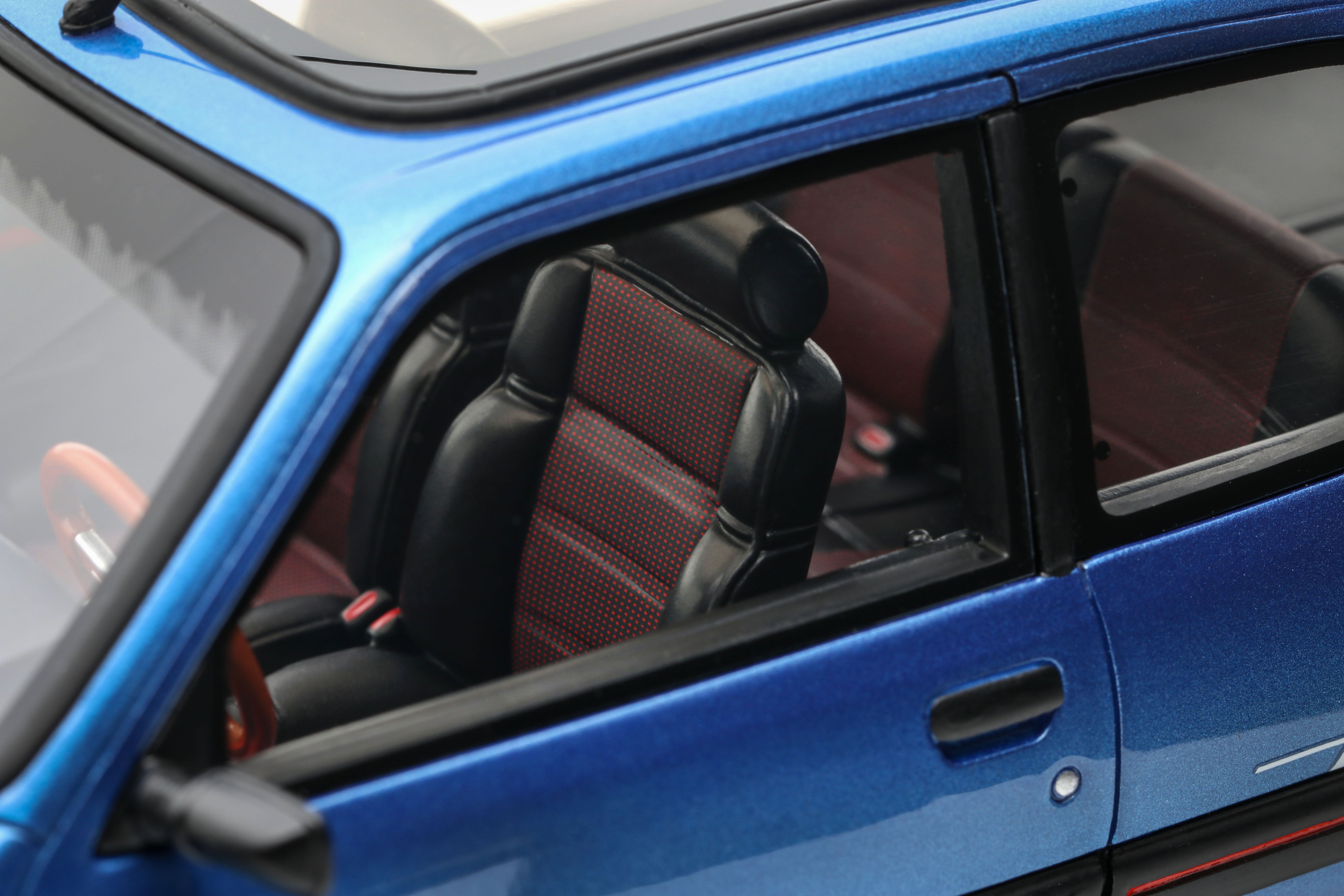 OTTO 1:18 Scale Resin - 1991 PEUGEOT 205 1.9 GTI LE MANS, MIAMI BLUE - OT1153