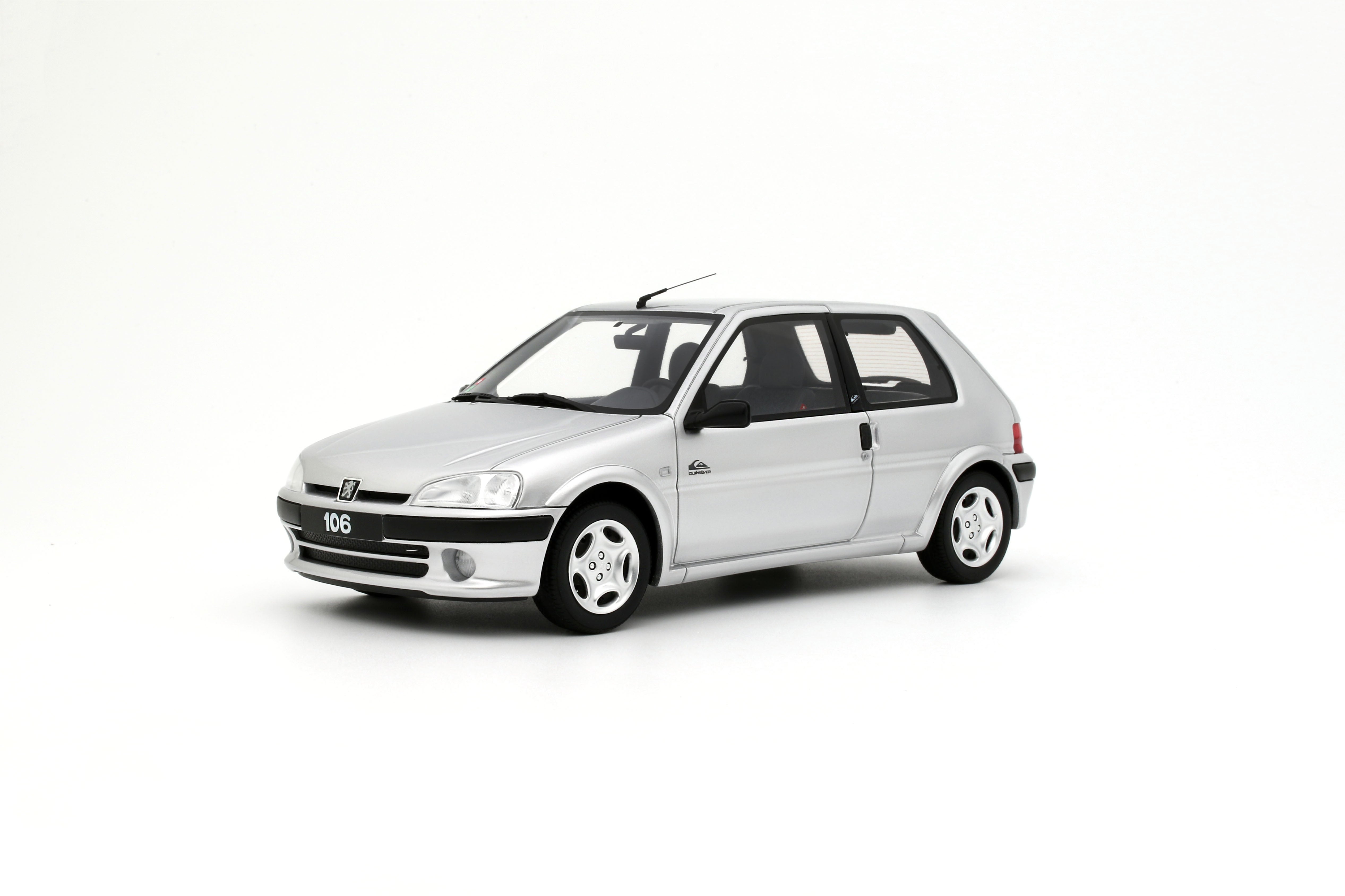 OTTO 1:18 Scale Resin - 2000 PEUGEOT 106 Quicksilver, GRis Quartz - OT1177