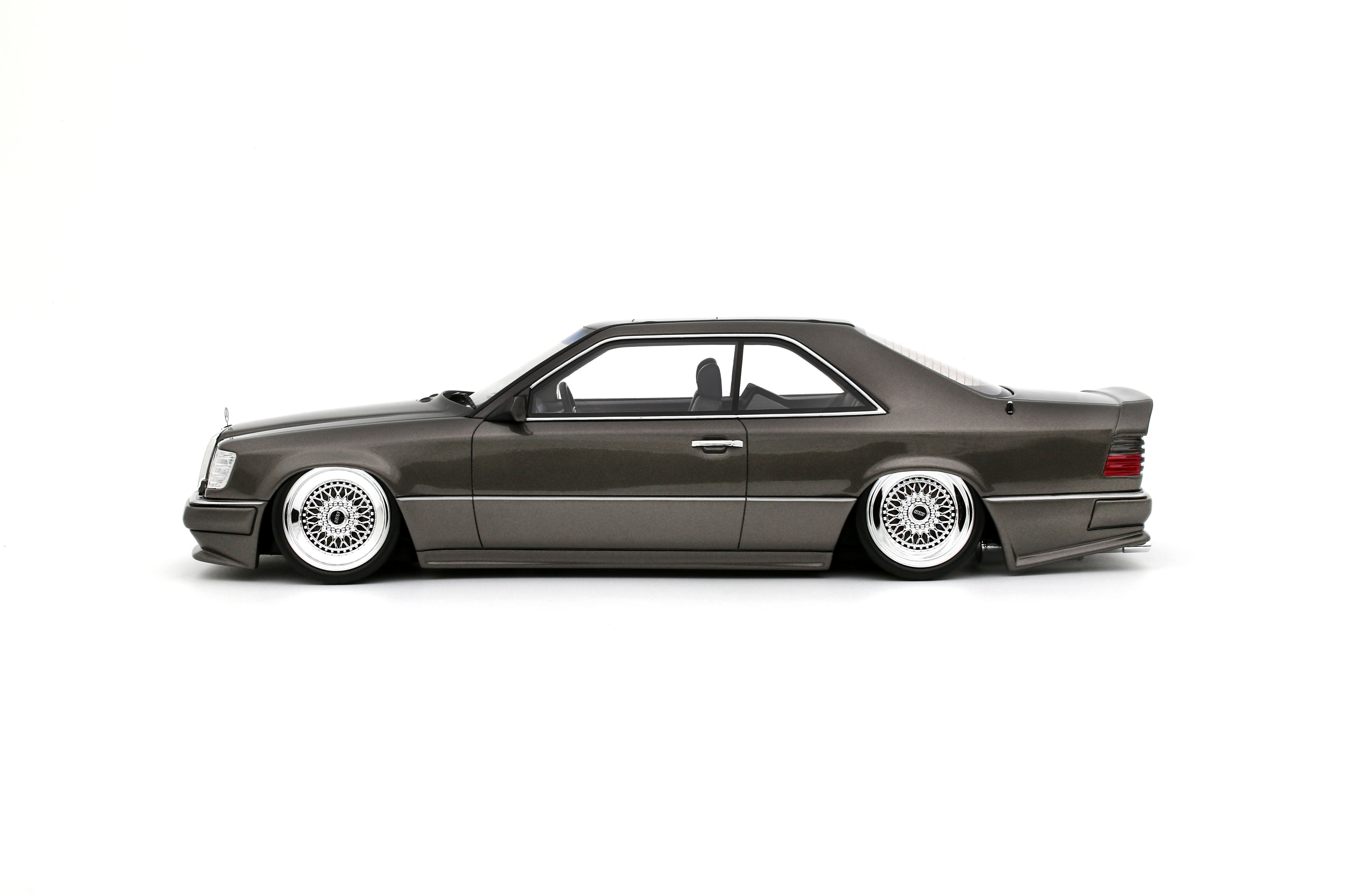 OTTO 1:18 Scale Resin Car - 2022 MERCEDES-BENZ C124 AMG  "STANCE", ANTHRACITE GREY - OT1241