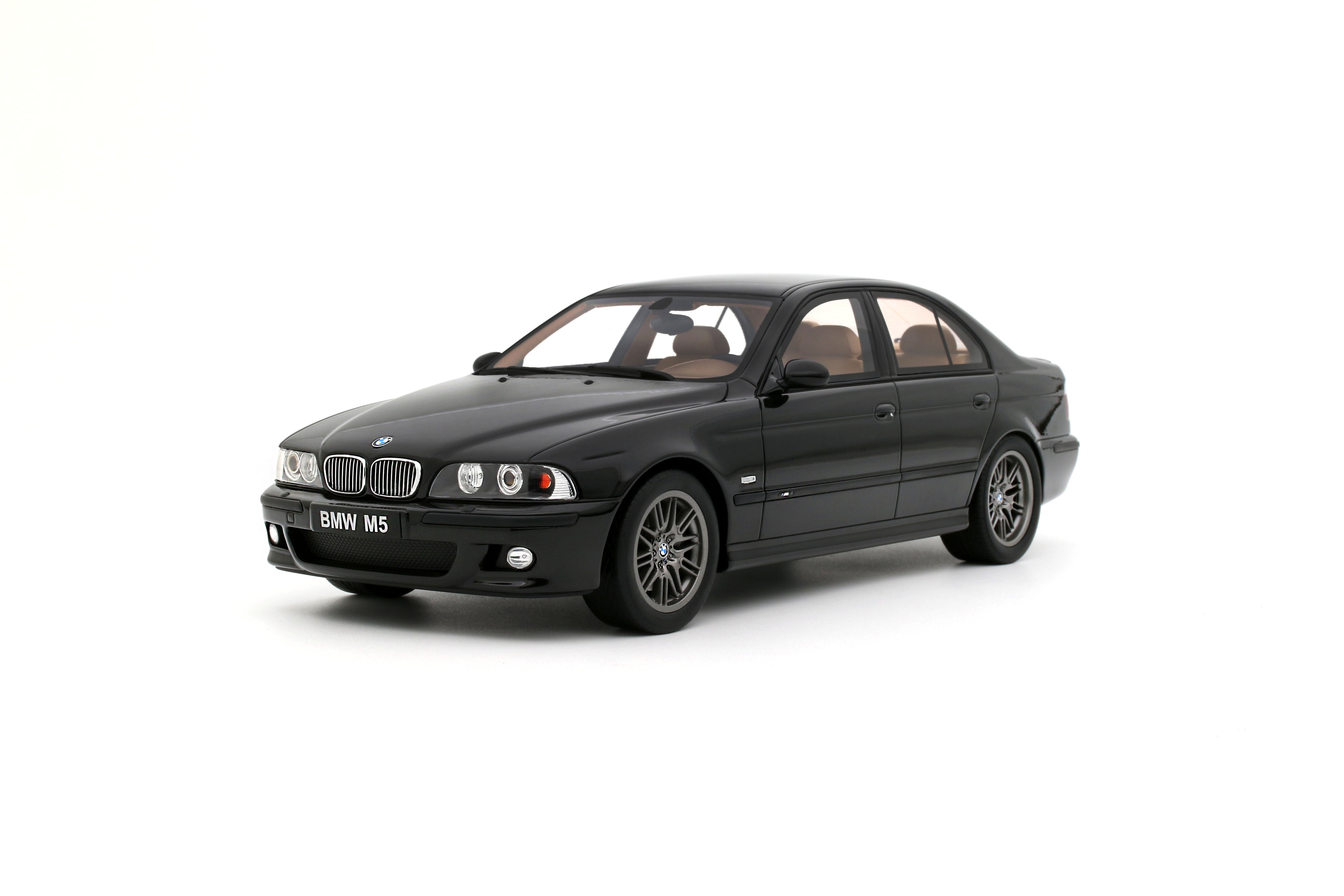 OTTO 1:18 Scale Resin Car - 2000 BMW E39 M5, BLACK SAPHIRE METALLIC 475 - OT1338