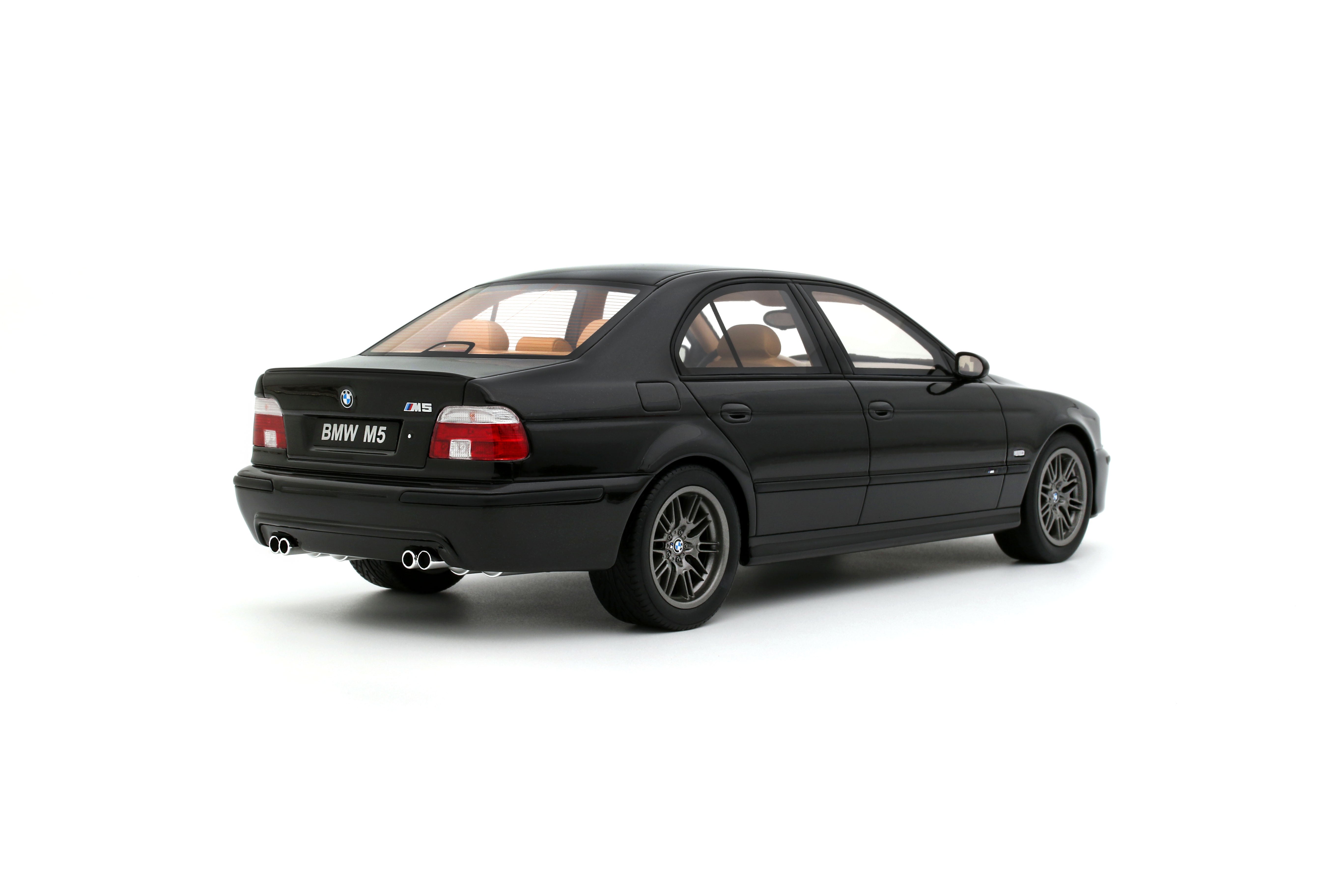 OTTO 1:18 Scale Resin Car - 2000 BMW E39 M5, BLACK SAPHIRE METALLIC 475 - OT1338