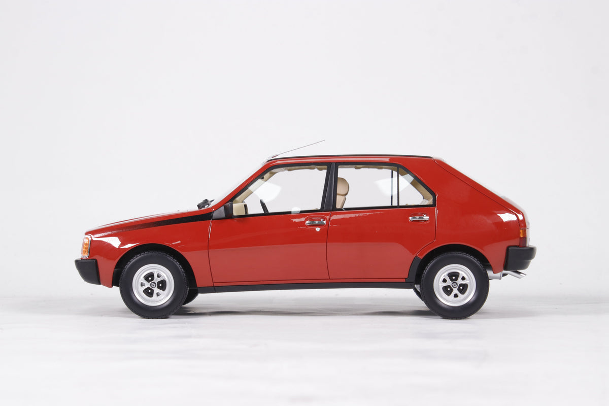 OTTO 1:18 Scale Resin - Reseller Exclusive – 1983 RENAULT 14 TS, ROUGE 705 - OT1409