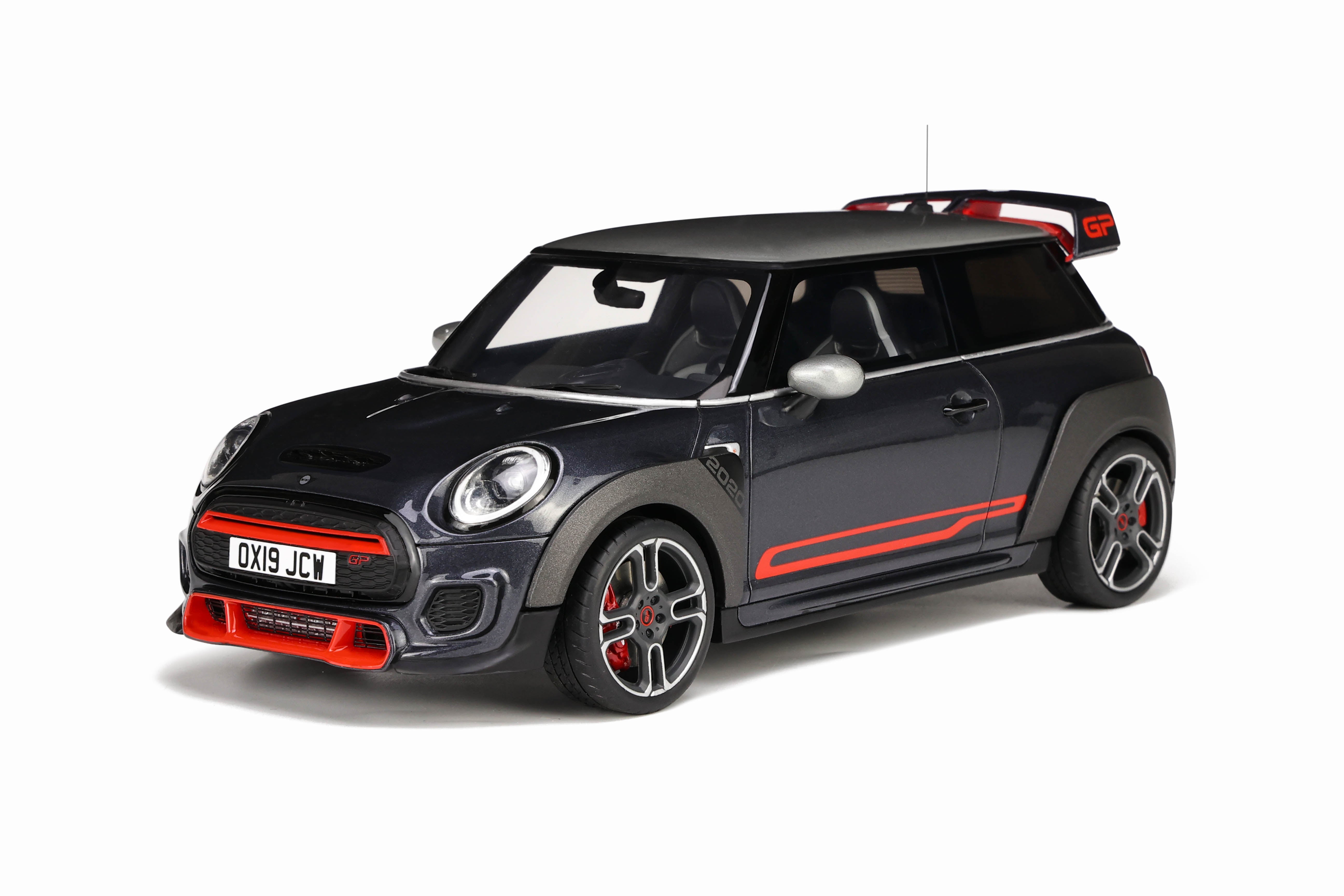 OTTO 1:18 Scale Resin Model Car - 2020 Mini Cooper JCW GP Racing, Grey - OT407