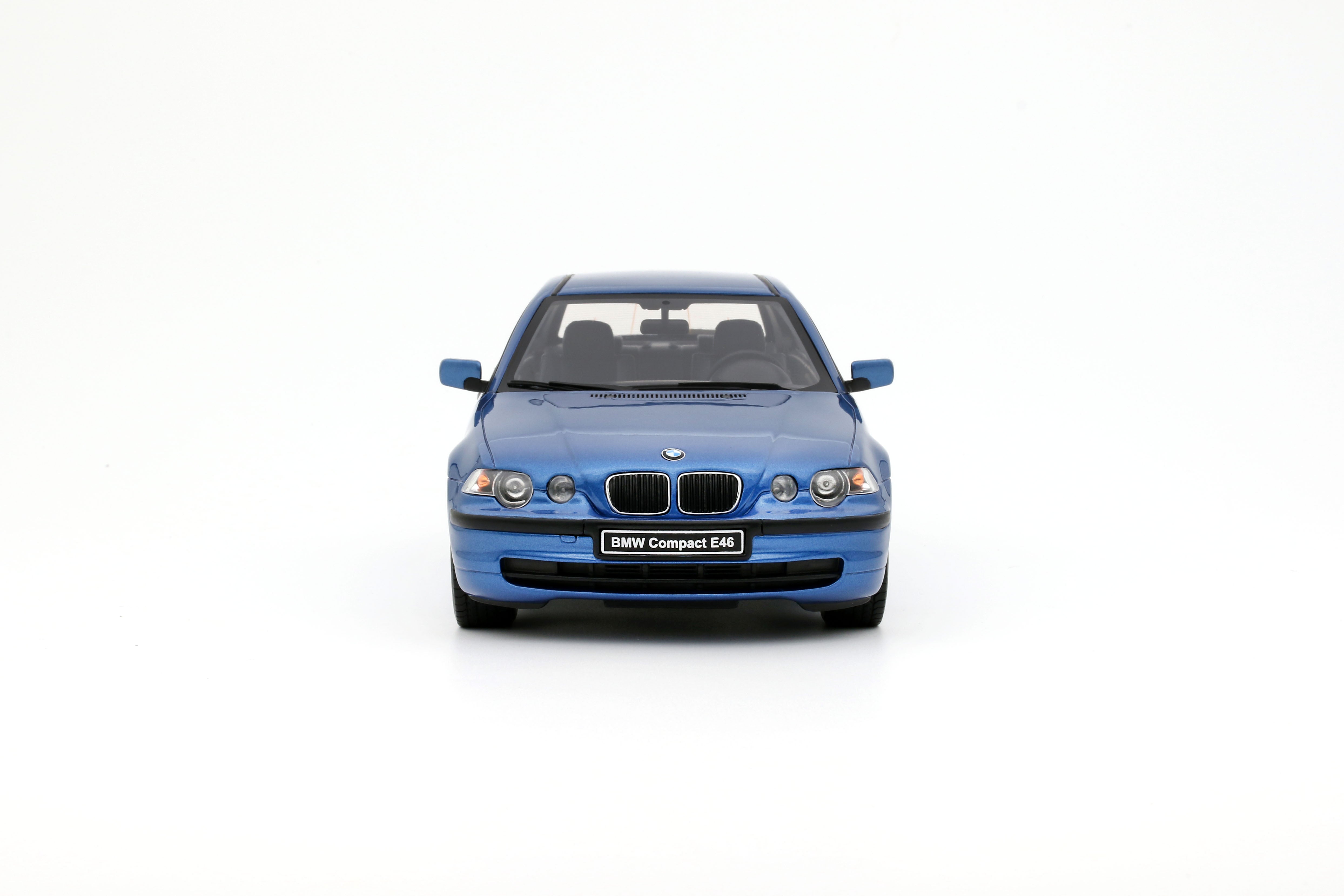 OTTO 1:18 Scale Resin - 2002 BMW 318Ti Compact - Estoril Blue - OT462