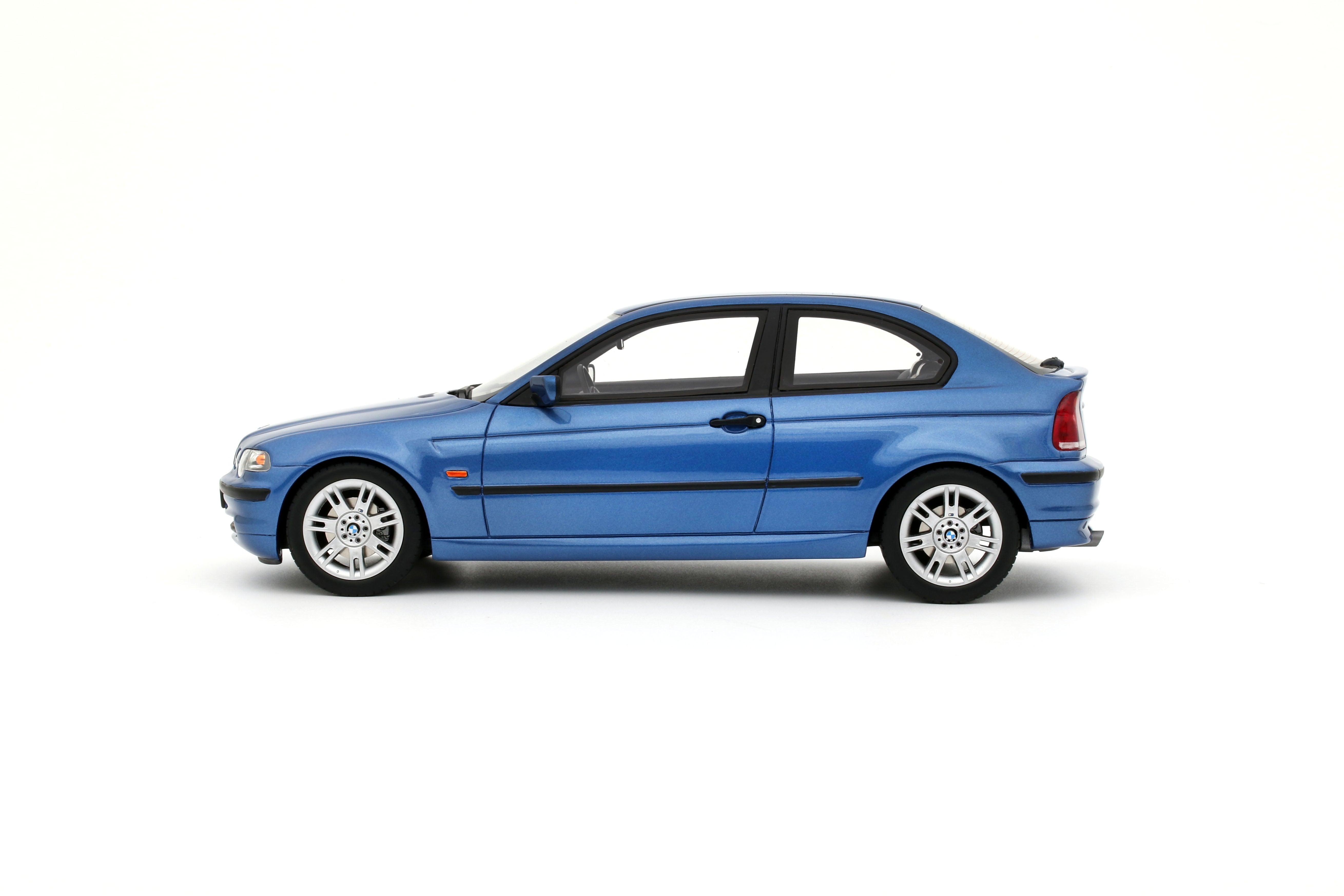 OTTO 1:18 Scale Resin - 2002 BMW 318Ti Compact - Estoril Blue - OT462
