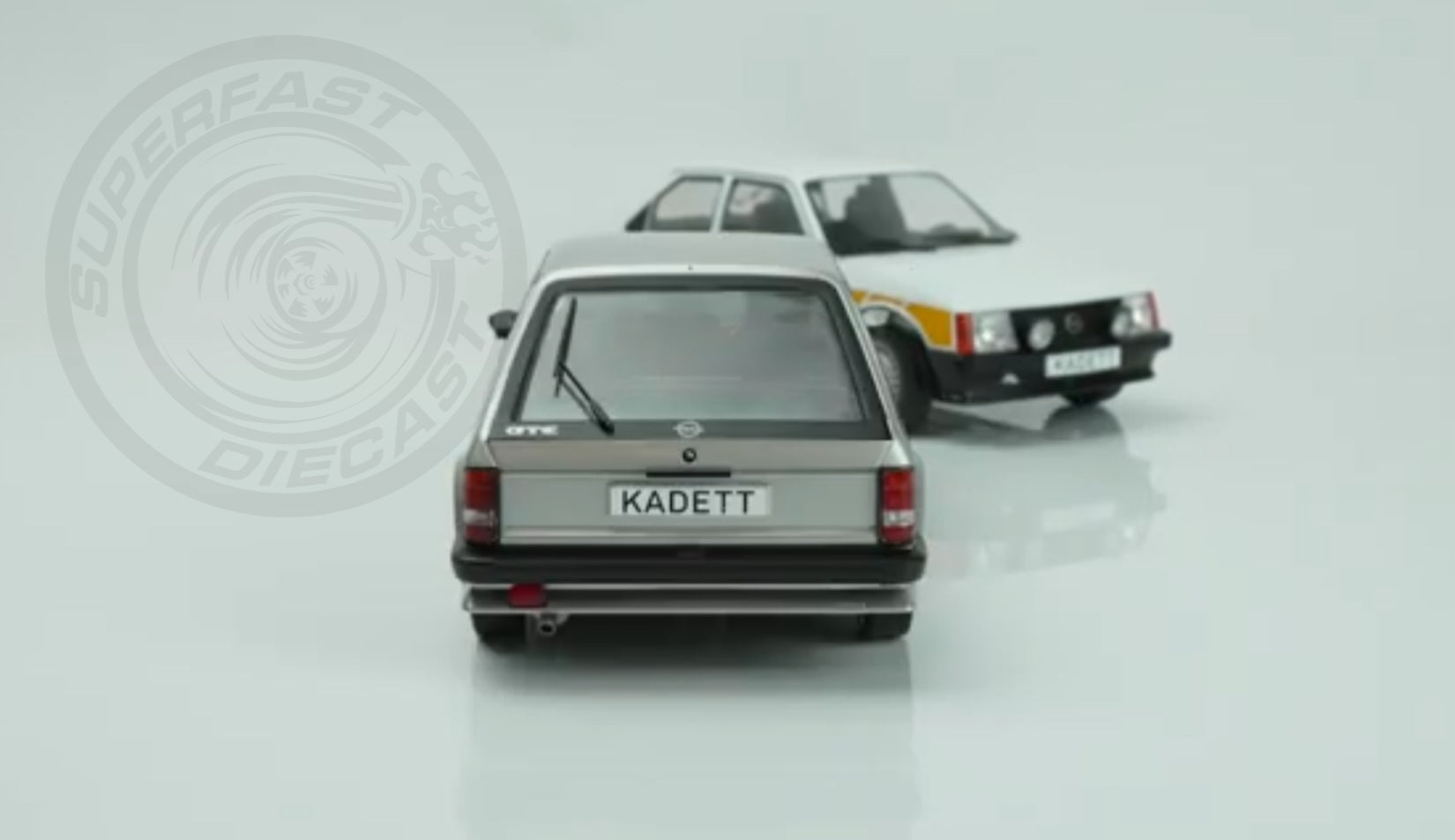 MCG 1:18 Scale Diecast Model Car - Opel Kadett D GTE (Vauxhall Astra mk1) Silver - MCG18533