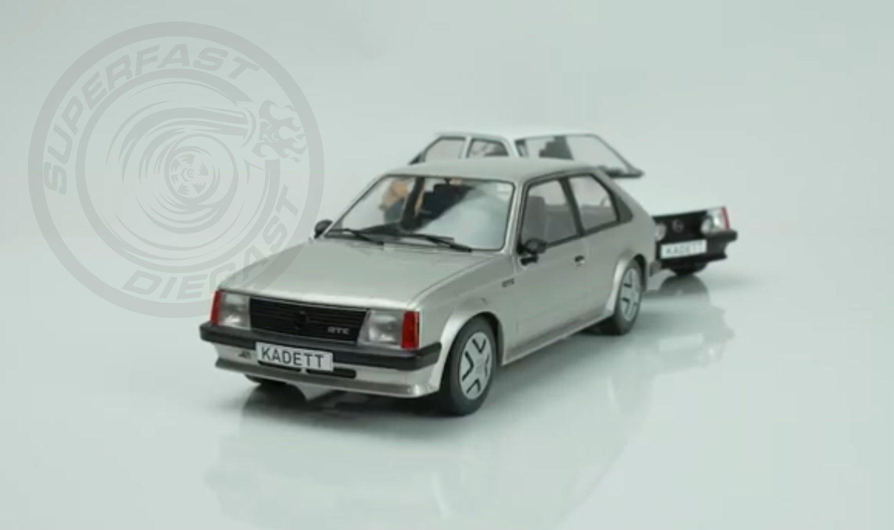 MCG 1:18 Scale Diecast Model Car - Opel Kadett D GTE (Vauxhall Astra mk1) Silver - MCG18533