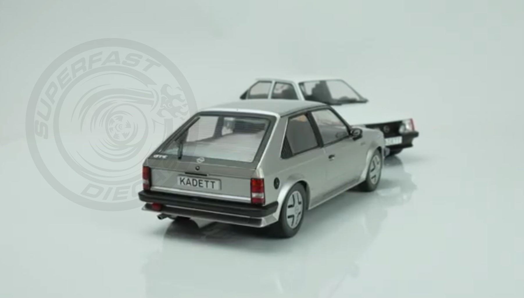 MCG 1:18 Scale Diecast Model Car - Opel Kadett D GTE (Vauxhall Astra mk1) Silver - MCG18533