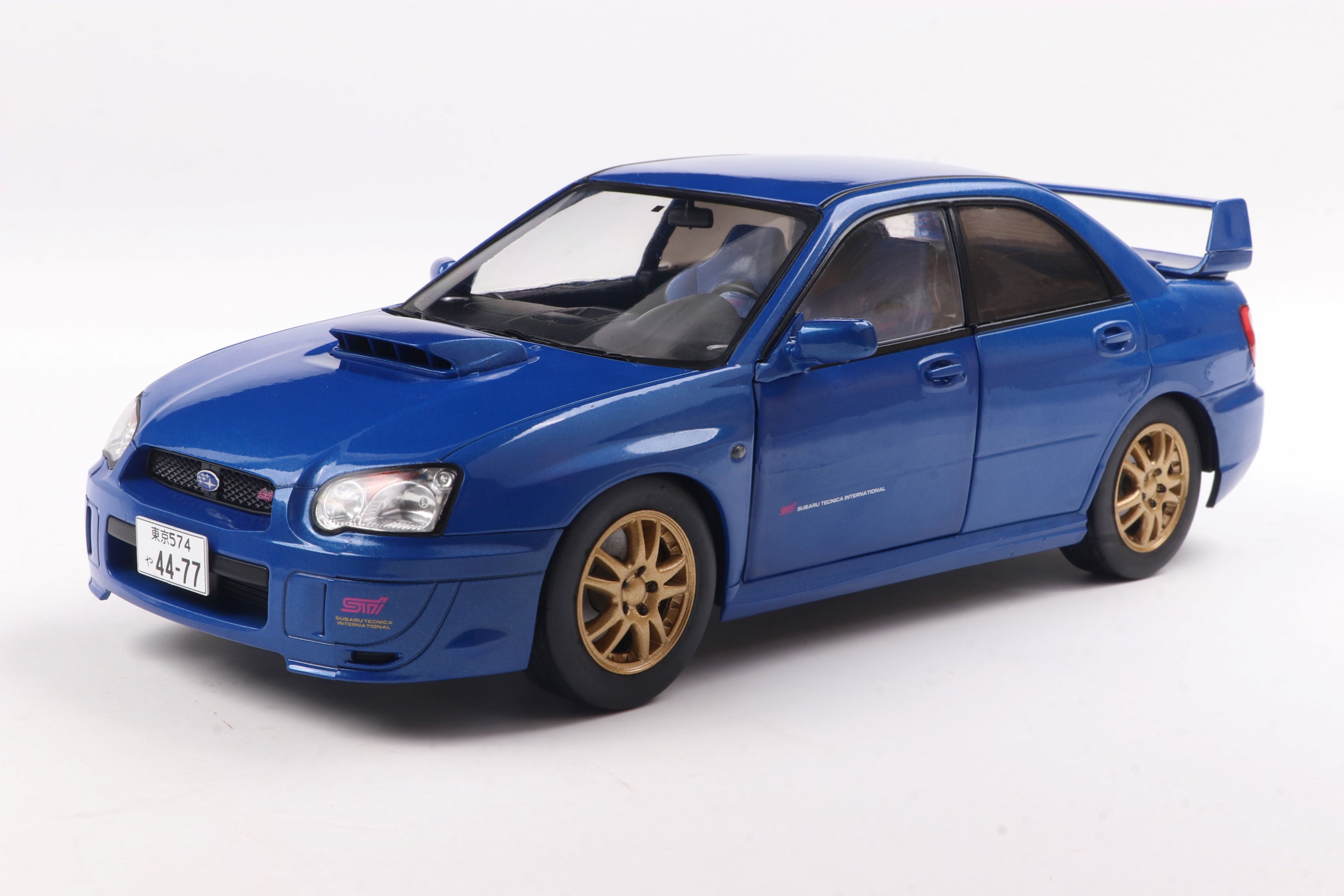 Solido 1:18 Diecast - 2003 Subaru Impreza WRX STI, Sonic Blue - S1812301