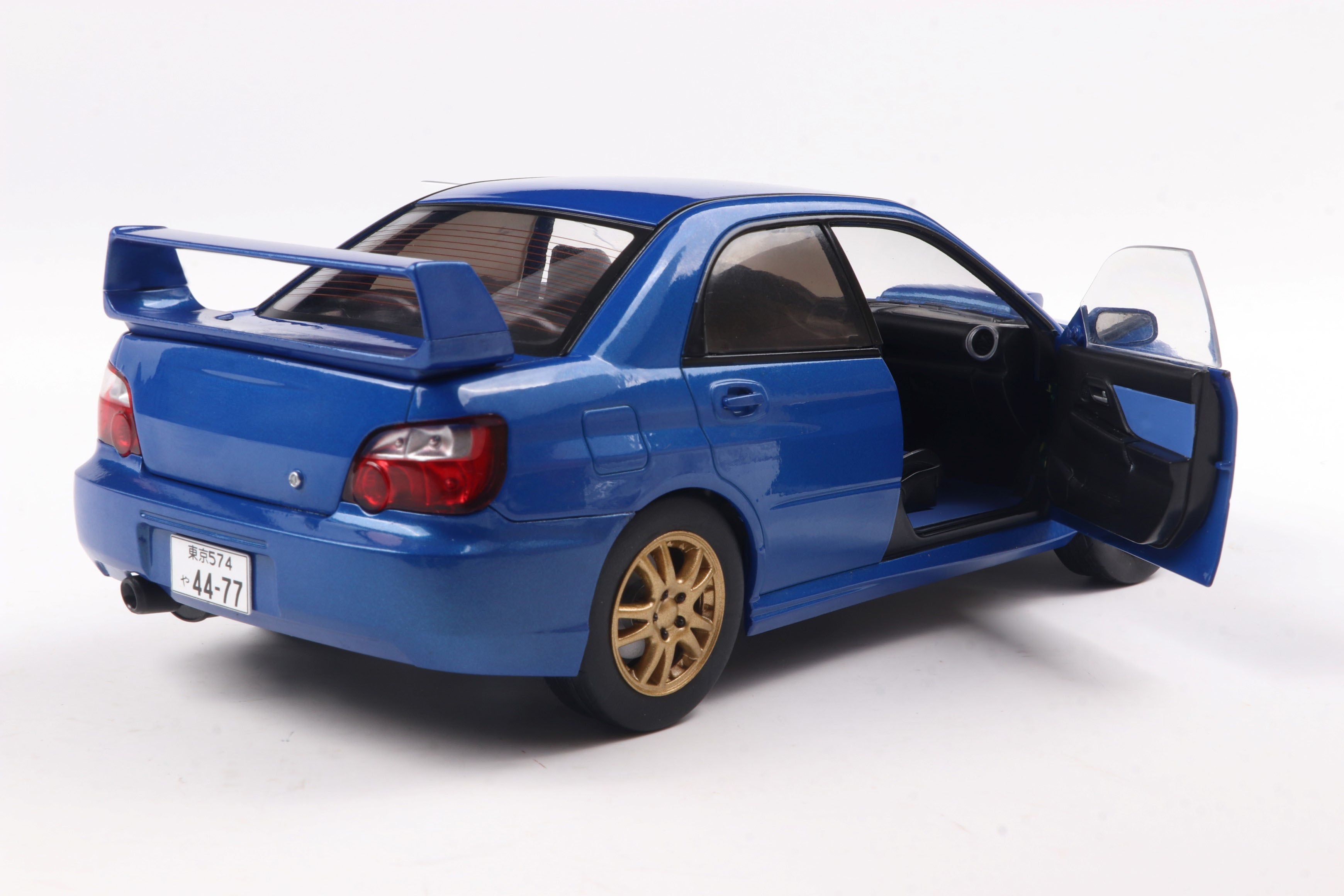 Solido 1:18 Diecast - 2003 Subaru Impreza WRX STI, Sonic Blue - S1812301