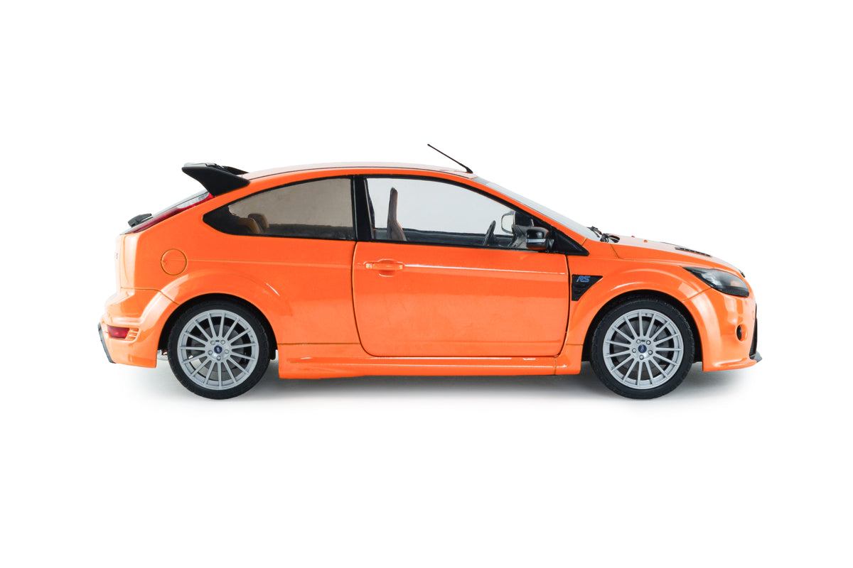 SOLIDO 1:18 Scale - 2009 Ford Focus RS Mk2 - Electric Orange - S1813103