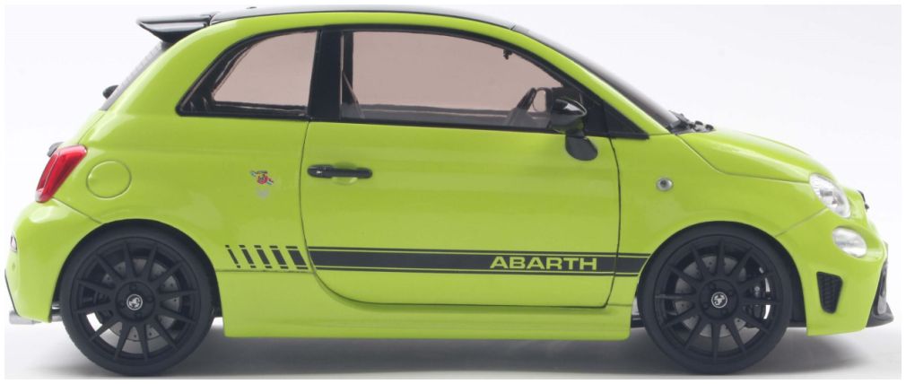SOLIDO 1:18 Scale - 2023 Fiat F595 Abarth Verde Adrenalina, Green - S1