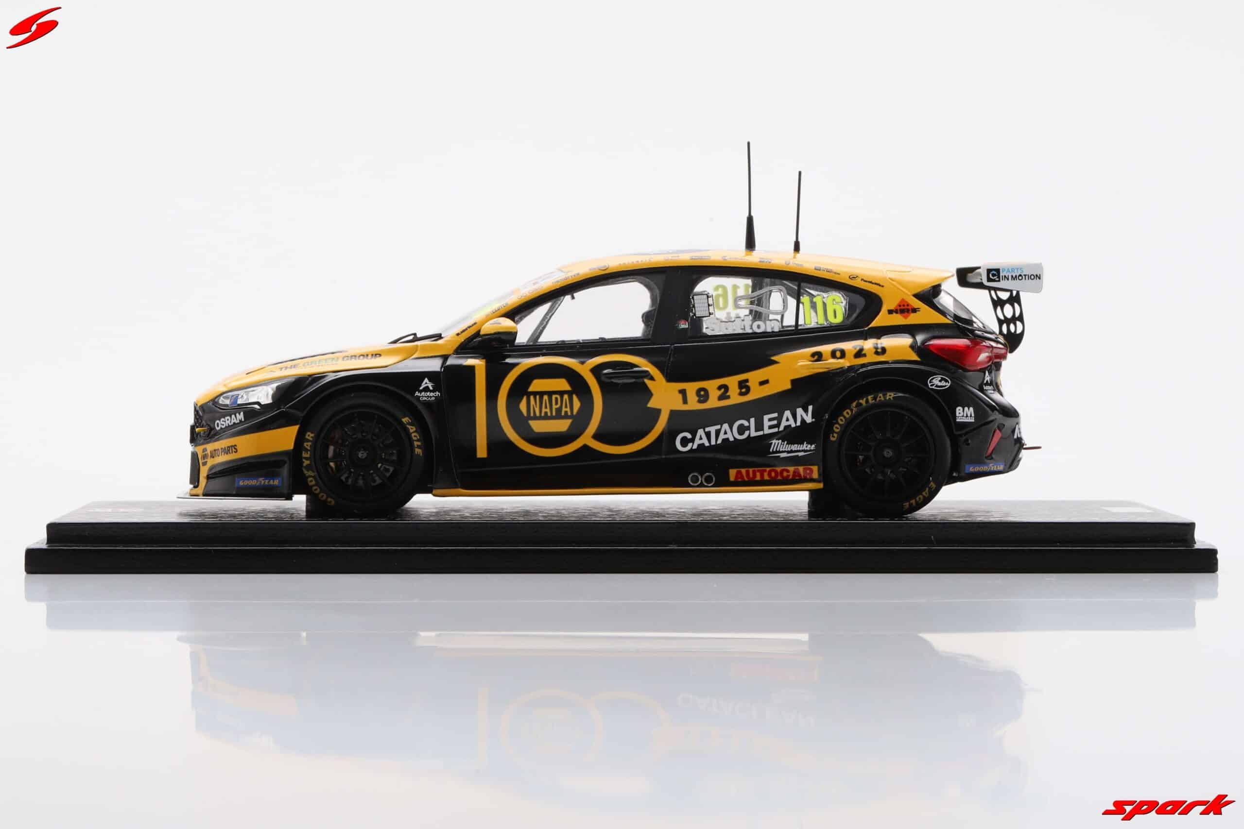 Spark 1:43 Resin – Ford Focus ST NAPA Racing No.116 Ashley Sutton BTCC – Thruxton Race 2 Winner – 100 Years of NAPA – Limited Edition