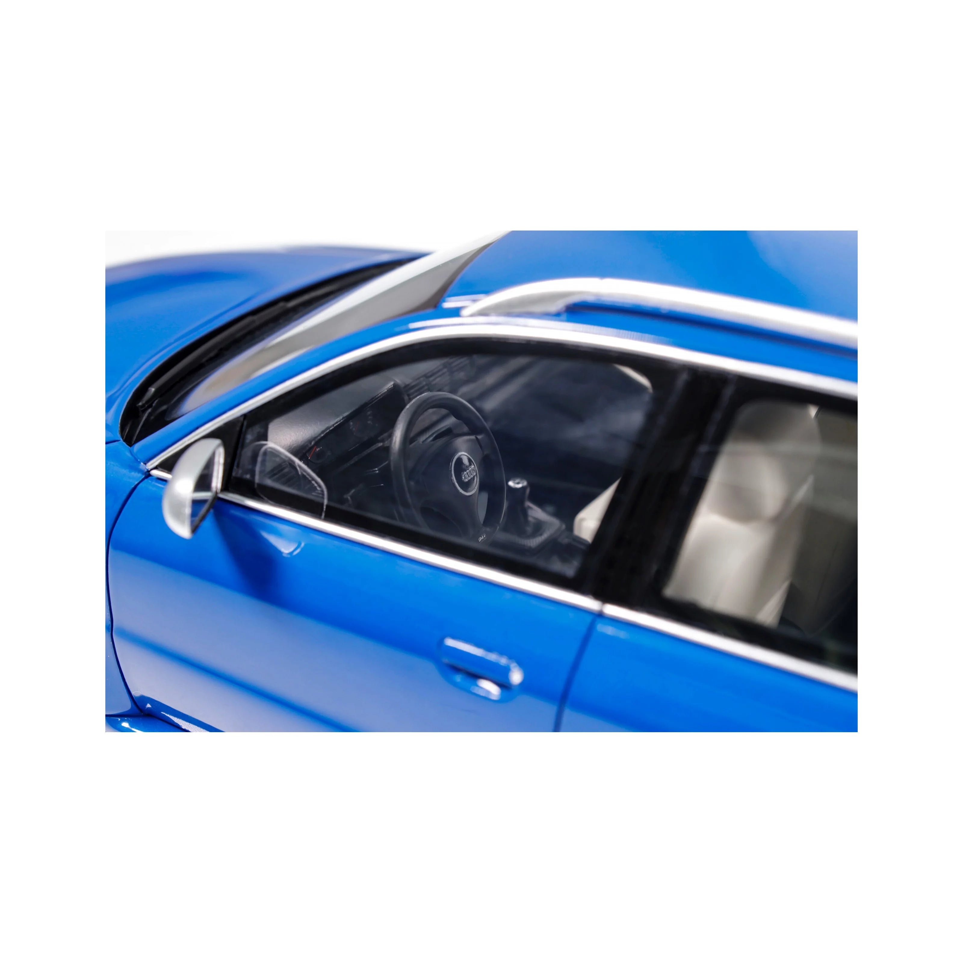 OTTO 1:18 Scale Resin Car - 2000 Audi RS 4 (B5), Nogaro Blue - OT1272