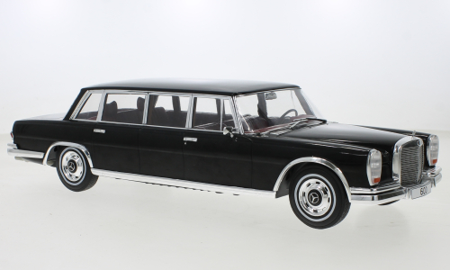 MCG 1:18 Scale Diecast Model Car - 1969 Mercedes 600 (W100) Pullman, Black - MCG18187