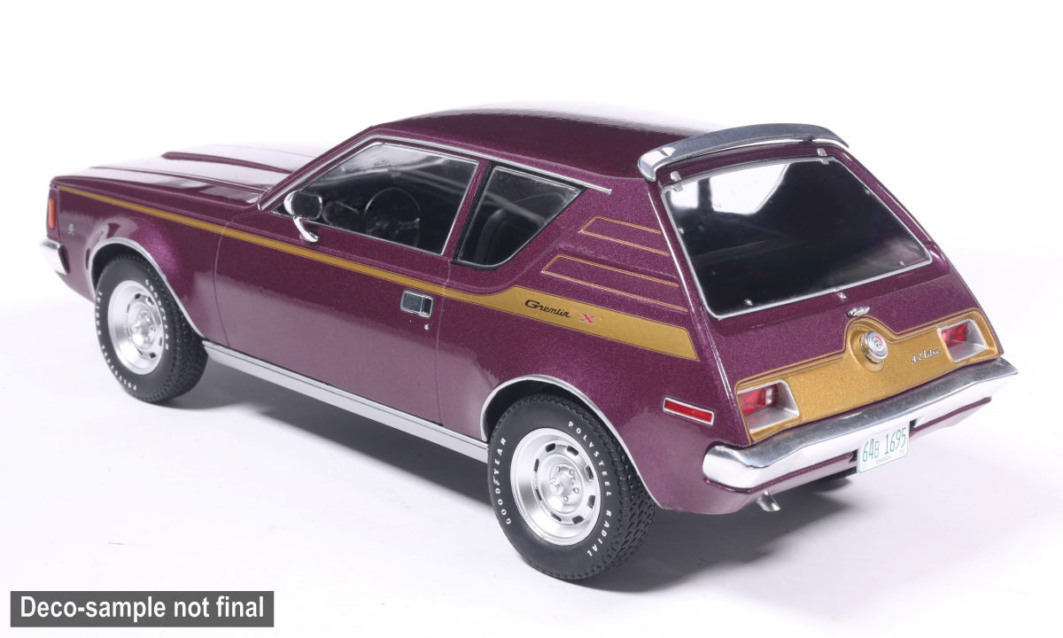 MCG 1:18 Scale Diecast - 1970 AMC Gremlin, Purple / Gold - MCG18707