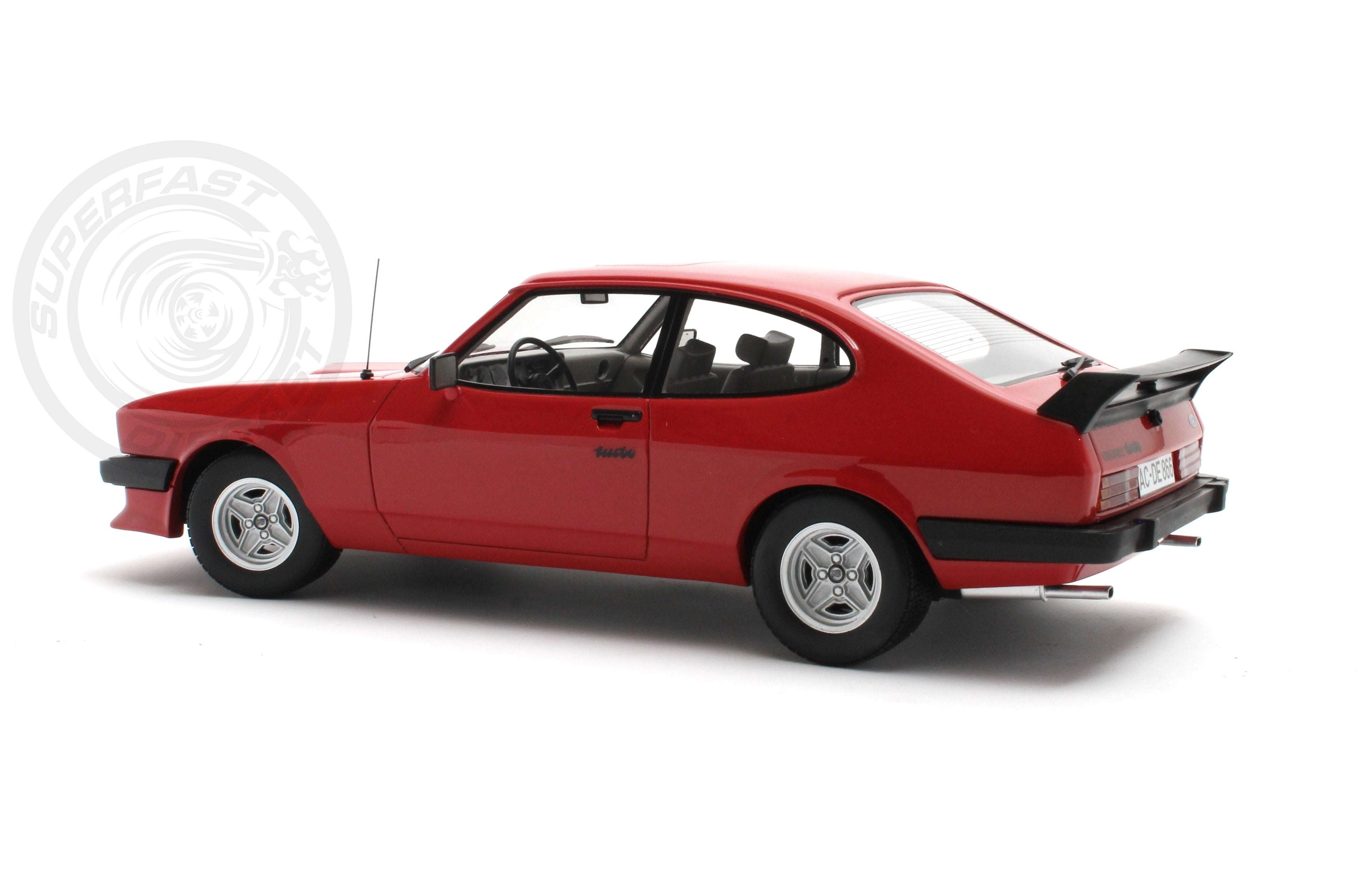 CULT 1:18 Scale Model 1981 Ford Capri 2.8 Turbo - Red - CML215-2