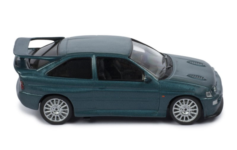 IXO 1:43 1994 FORD ESCORT RS COSWORTH in MALLARD GREEN