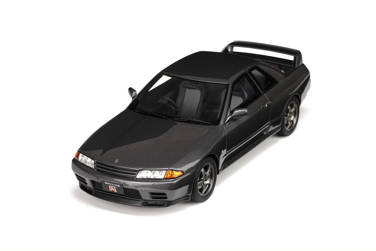 OTTO 1:18 Scale Resin Model Car - Nissan Skyline GT (R32) - Metallic Grey (OT411)