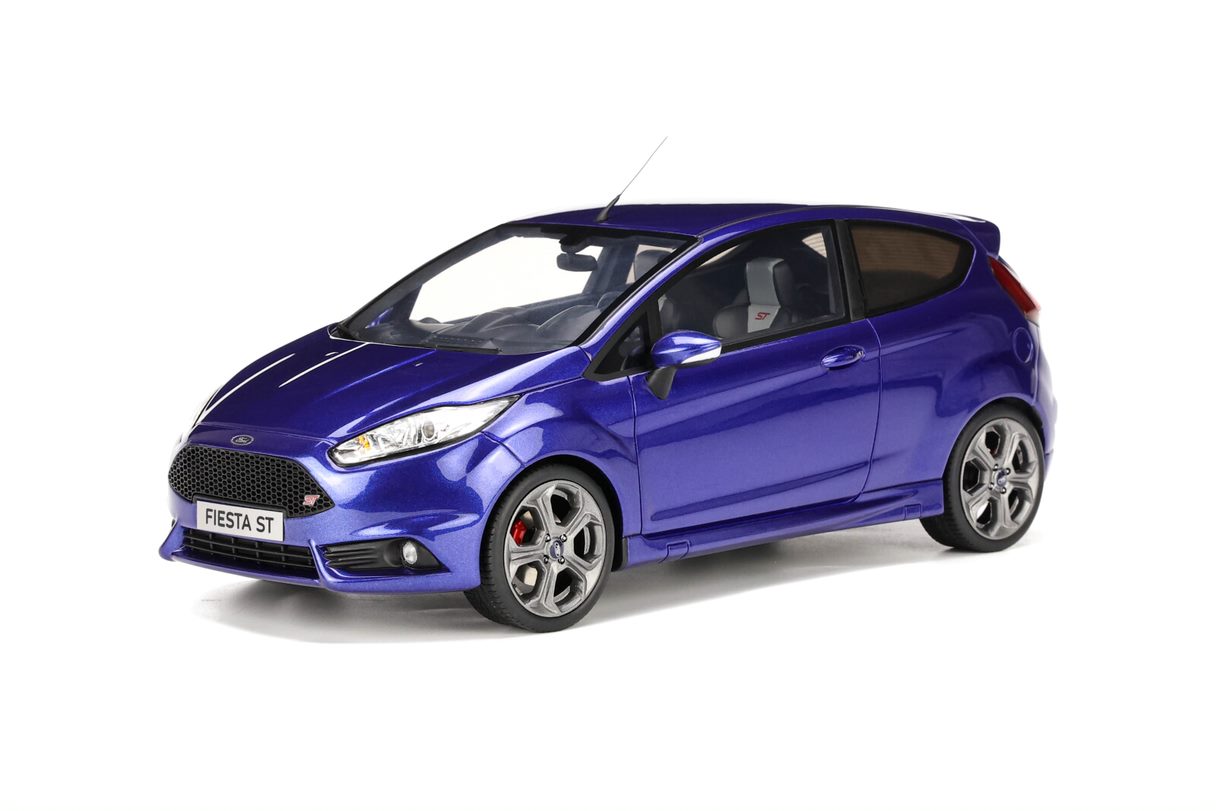 OTTO 1:18 Scale Resin Model Car - Ford Focus Fiesta ST Mk7 in Blue (OT403)