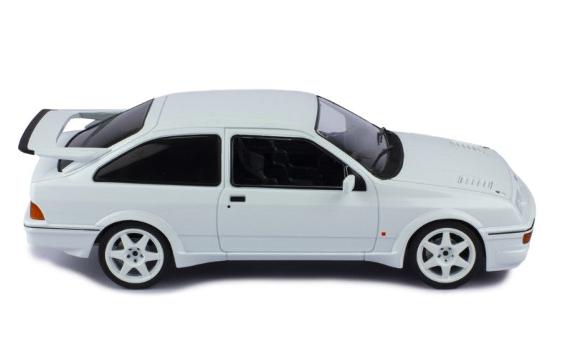 IXO 1:18 Scale Diecast Model 1988 FORD SIERRA RS COSWORTH in White