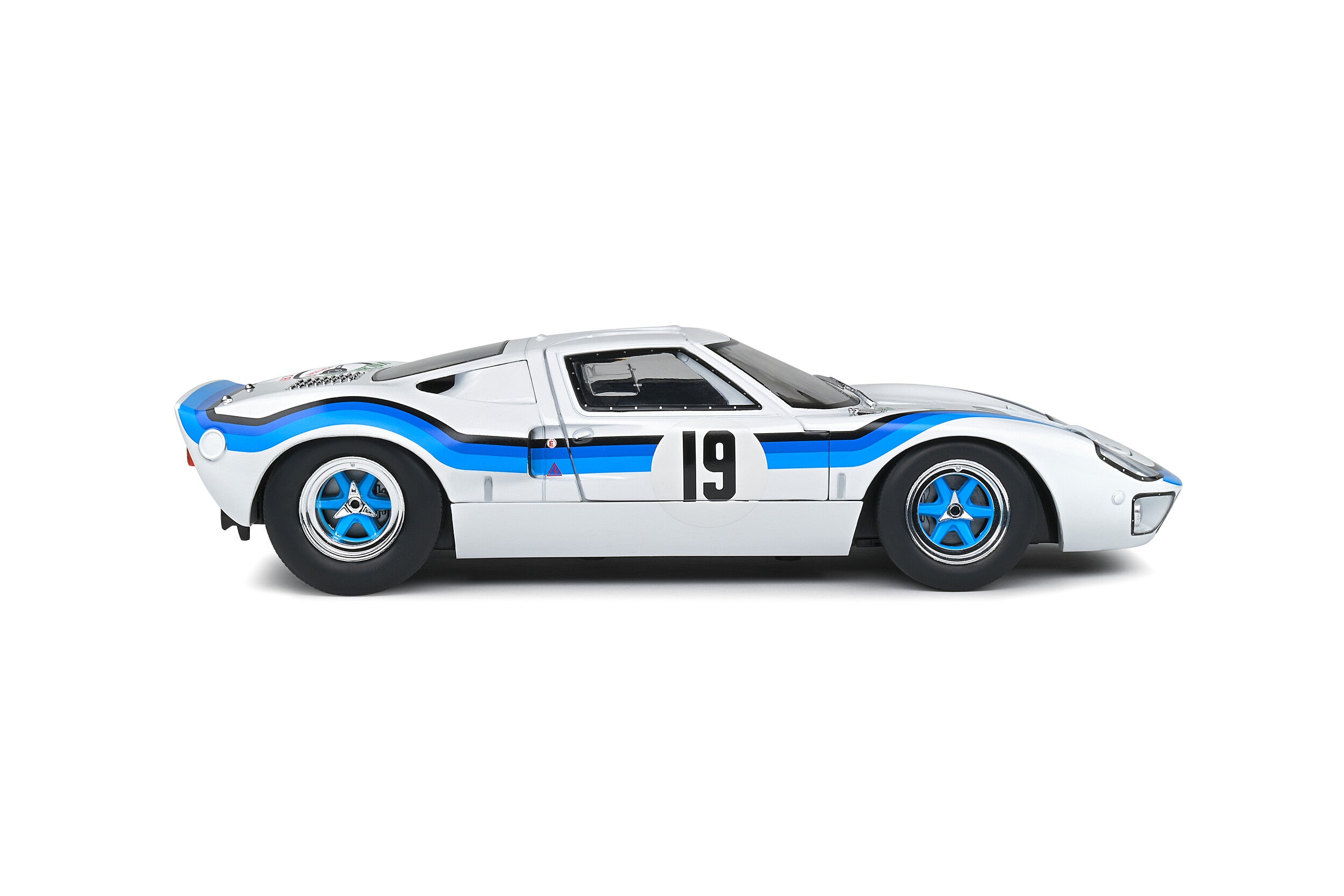 SOLIDO 1:18 Scale Diecast Model Car - 1973 Ford GT40 Mk1 - Agola Championship