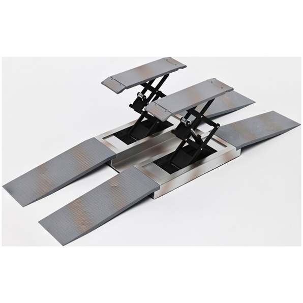 LCD 1:18 Scale - Diecast Scissor Lift, Ramp Garage Accessory, Grey - 18018GY