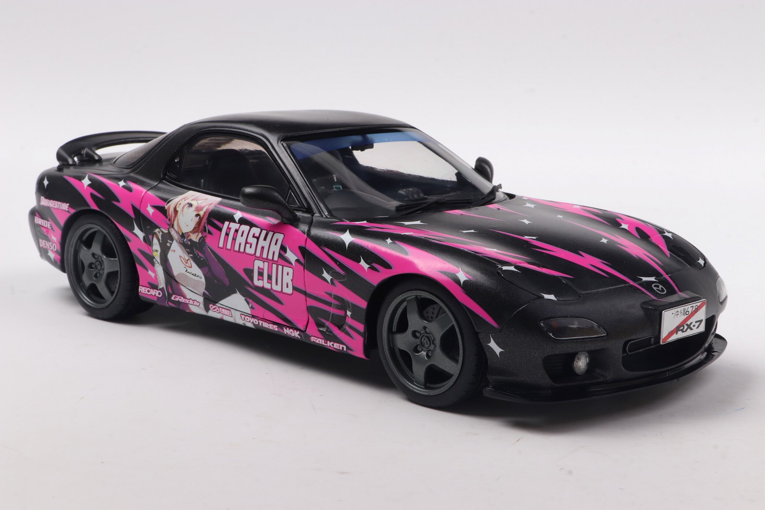 Solido 1:18 Diecast - Mazda RX7 FD3RS Solido Works Itasha, Black/Pink - S1810605