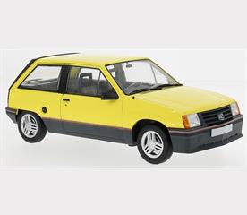 MCG 1:18 Scale Diecast - 1983 Vauxhall Nova SR (UK Exclusive RHD), Yellow - MCG18903