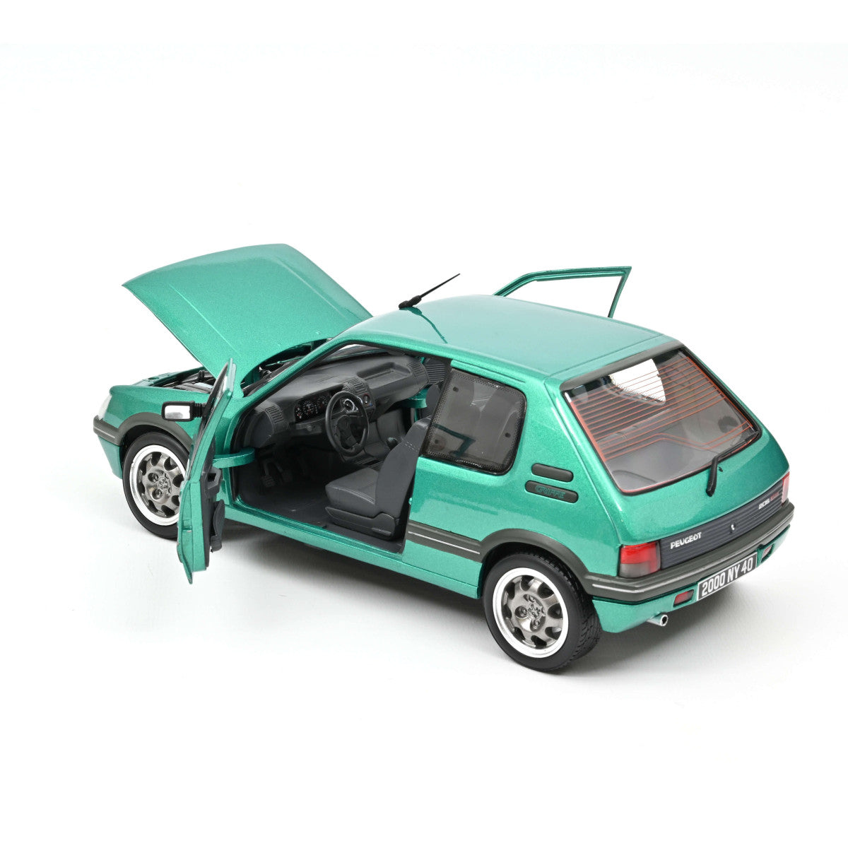 NoRev 1:18 Scale Diecast Model Car, 1988 Peugeot 205 Griffe in Green