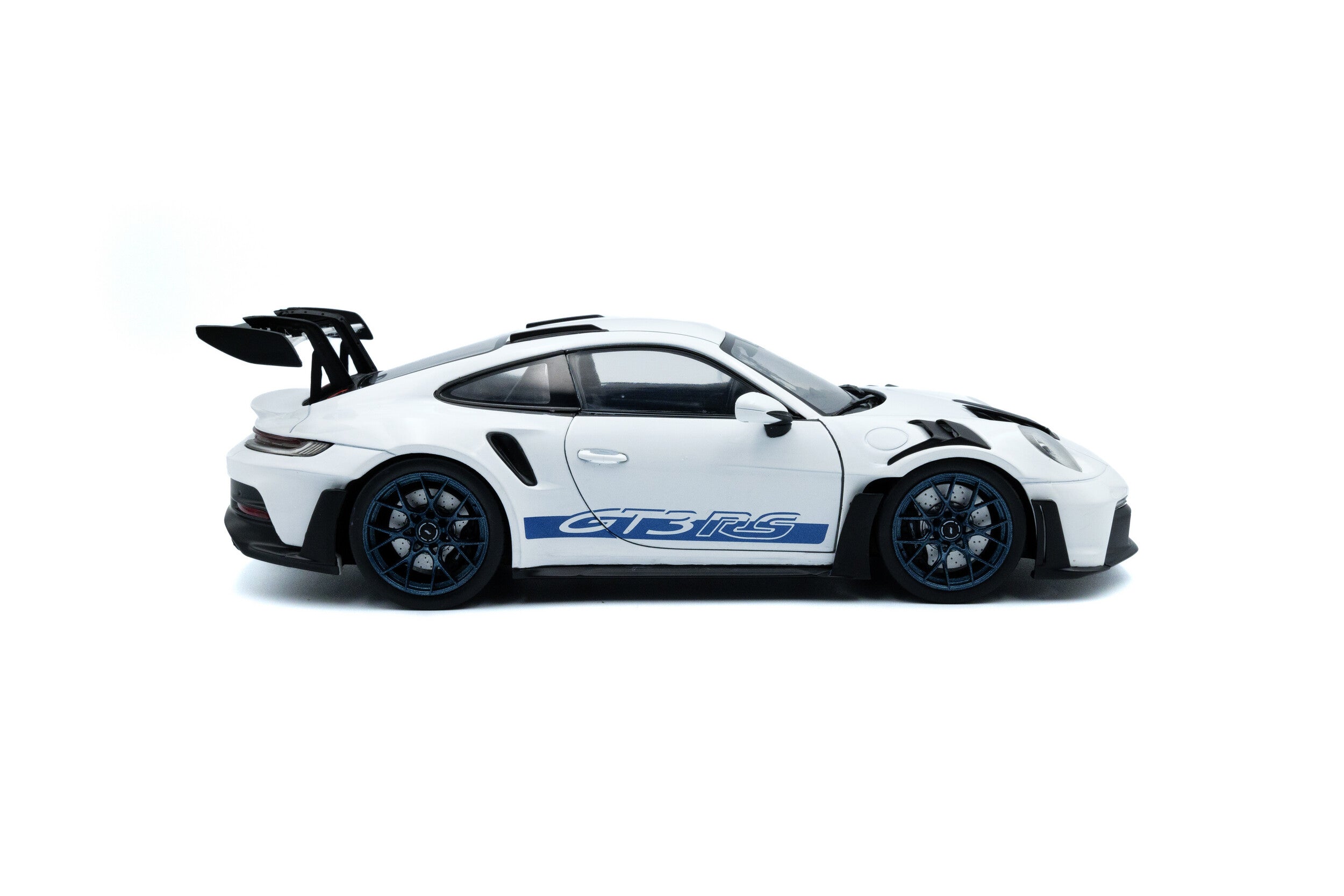SOLIDO 1:18 Scale Diecast Model, 2024 Porsche 911 992 GT3 RS COUPE - White - S1812102