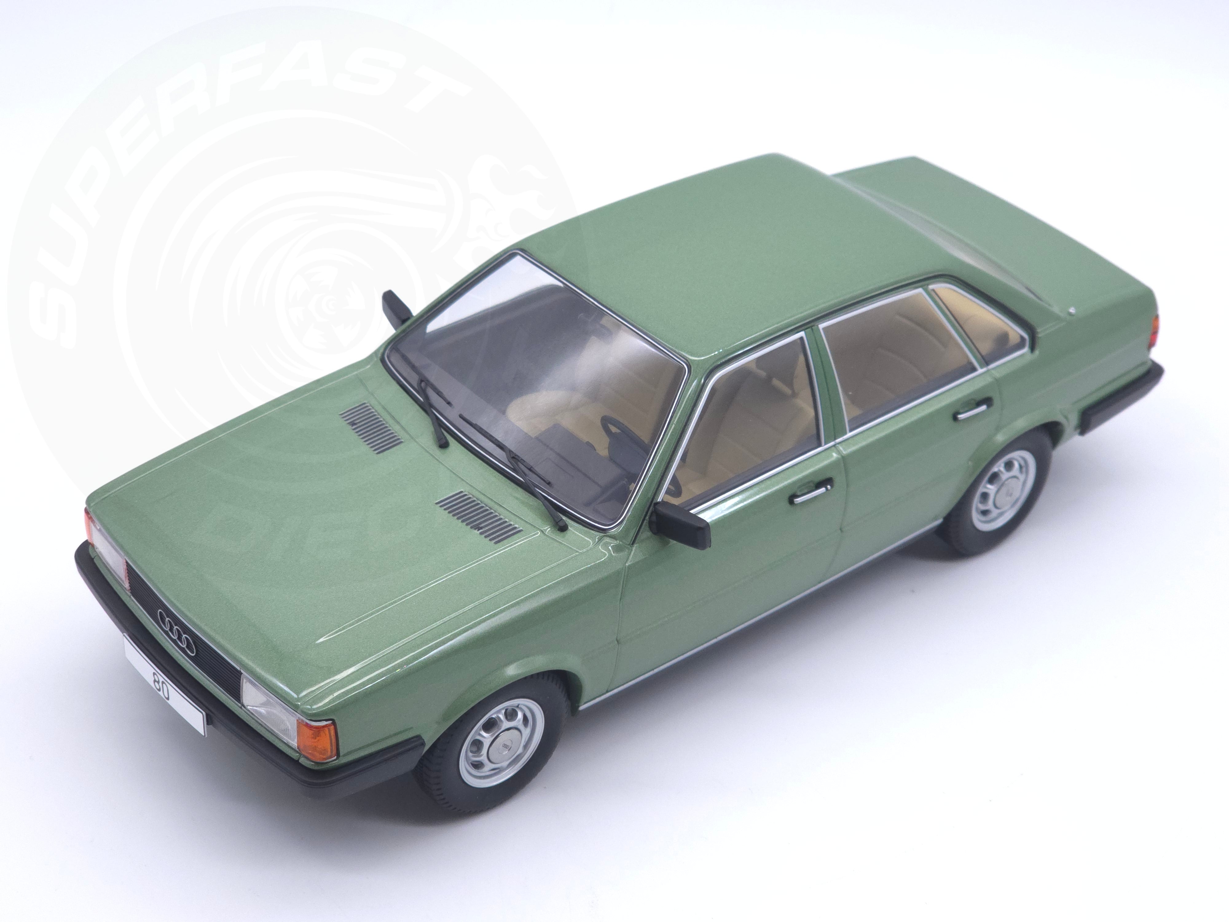 MCG 1:18 Scale Diecast Model Car -  1978 Audi 80 (B2), Green - MCG18525