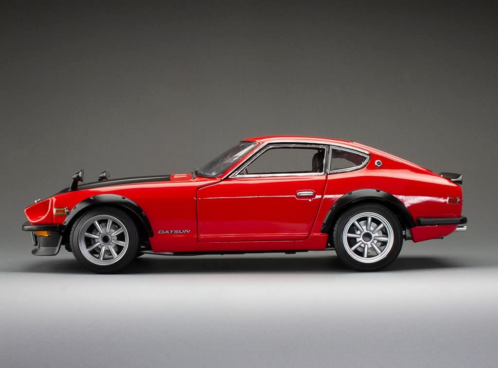 Sunstar 1:18 - 1971 Datsun 240Z - Red - 3518