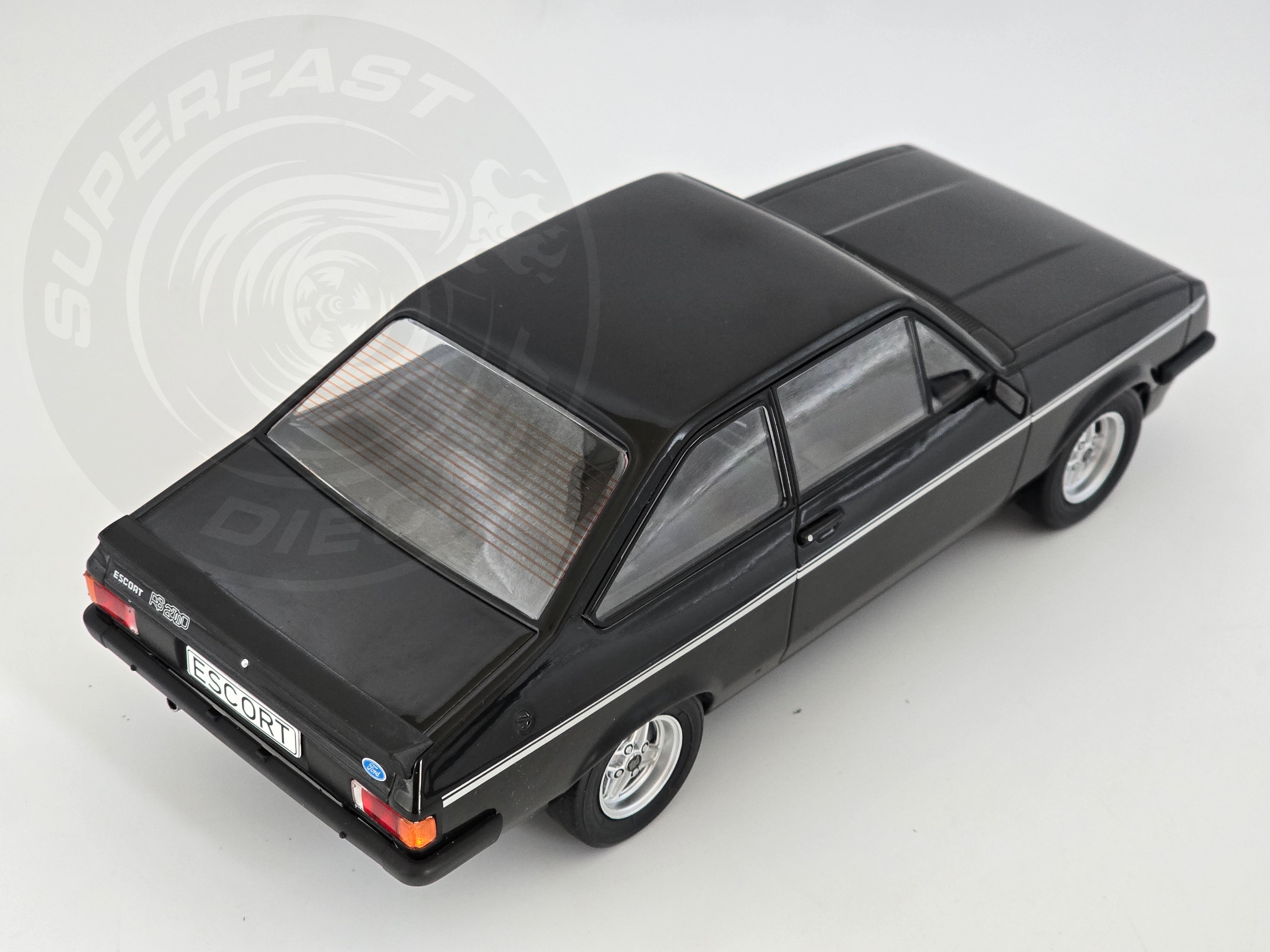 MCG 1:18 Scale Diecast Model Car -  Ford Escort Mk2 RS2000 in Black