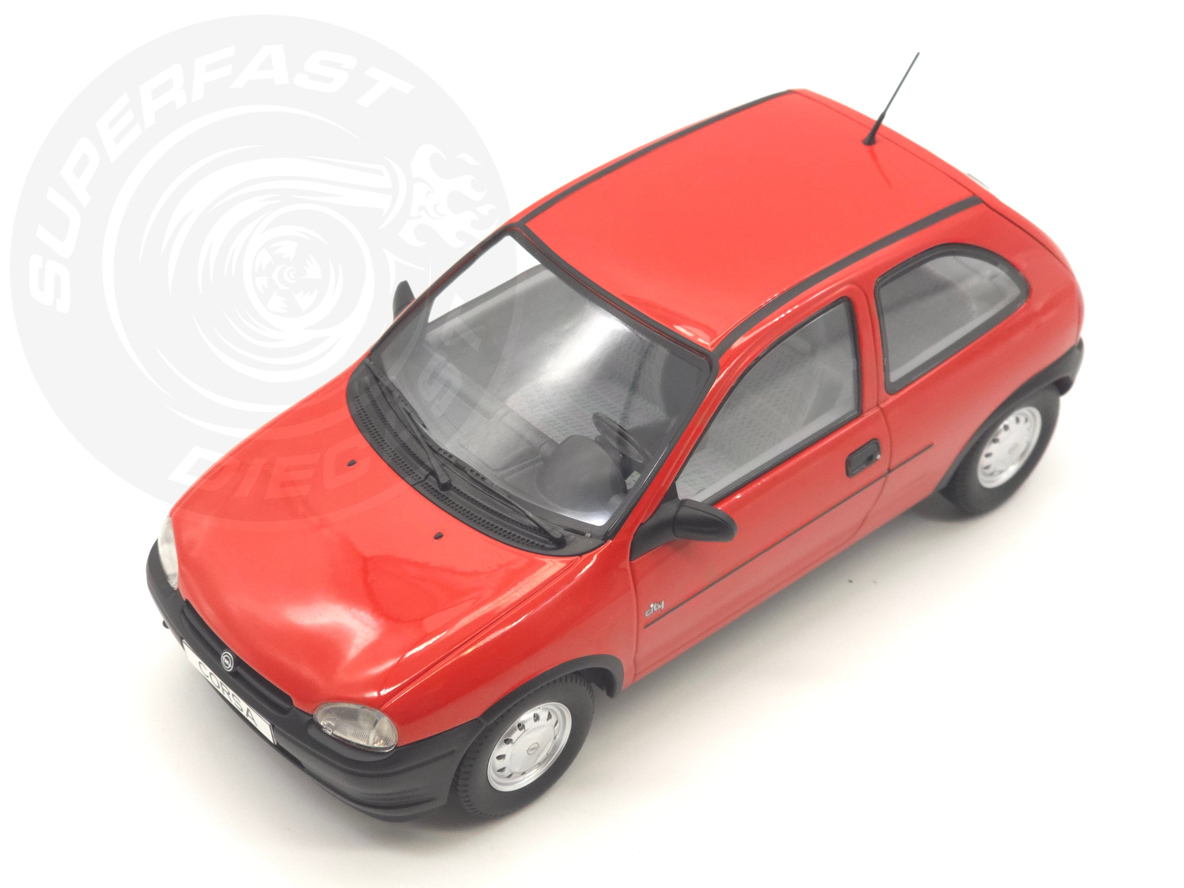 MCG 1:18 Scale Diecast - 1993 Opel Corsa B, Red - MCG18513
