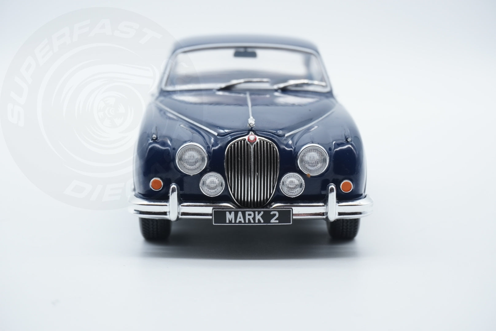 Whitebox  1:24 Scale Diecast - 1959 Jaguar Mk 2 in Blue - WB124201