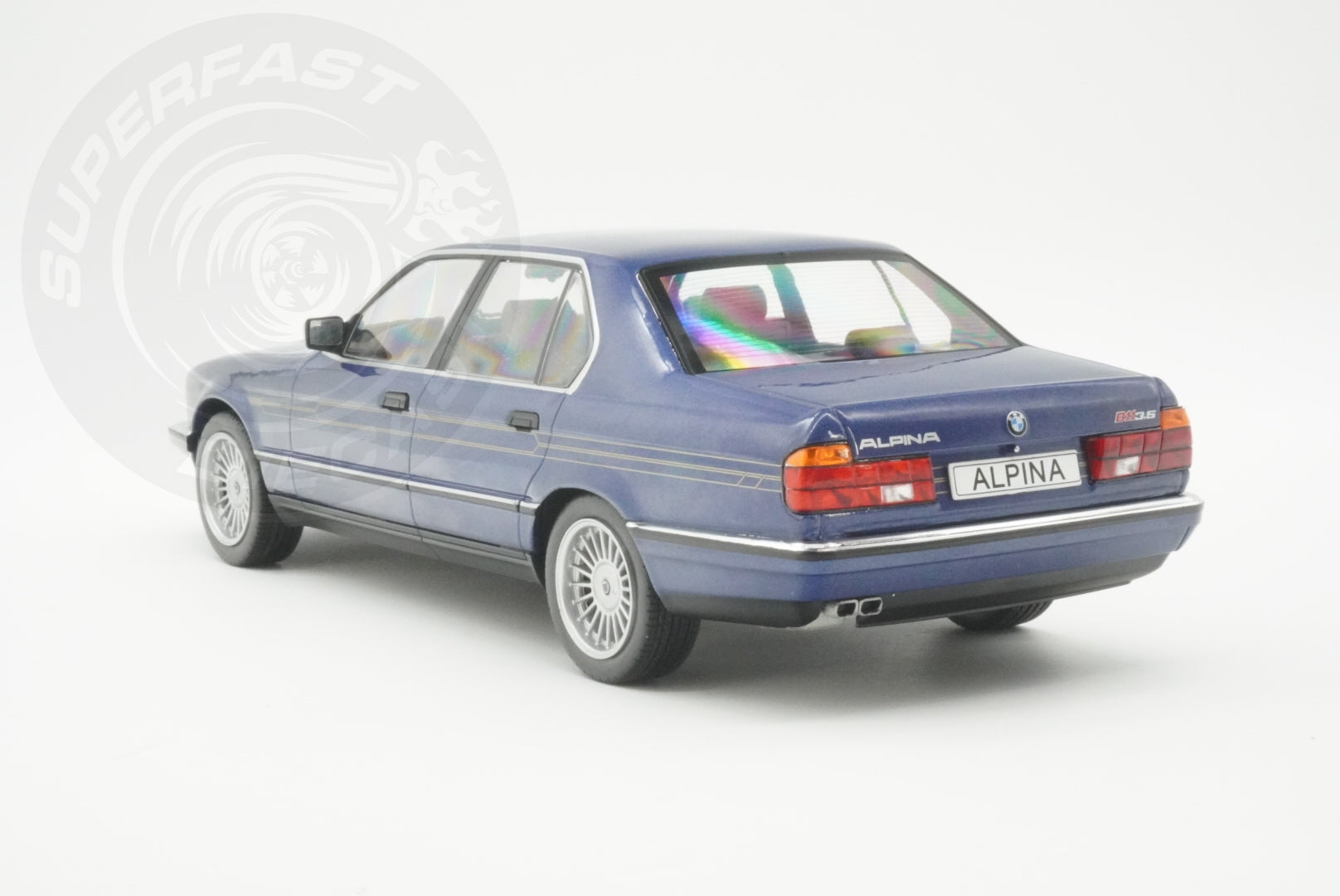 MCG 1:18 Scale Diecast Model Car - 1992 BMW Alpina B11 3,5, Blue - MCG18232