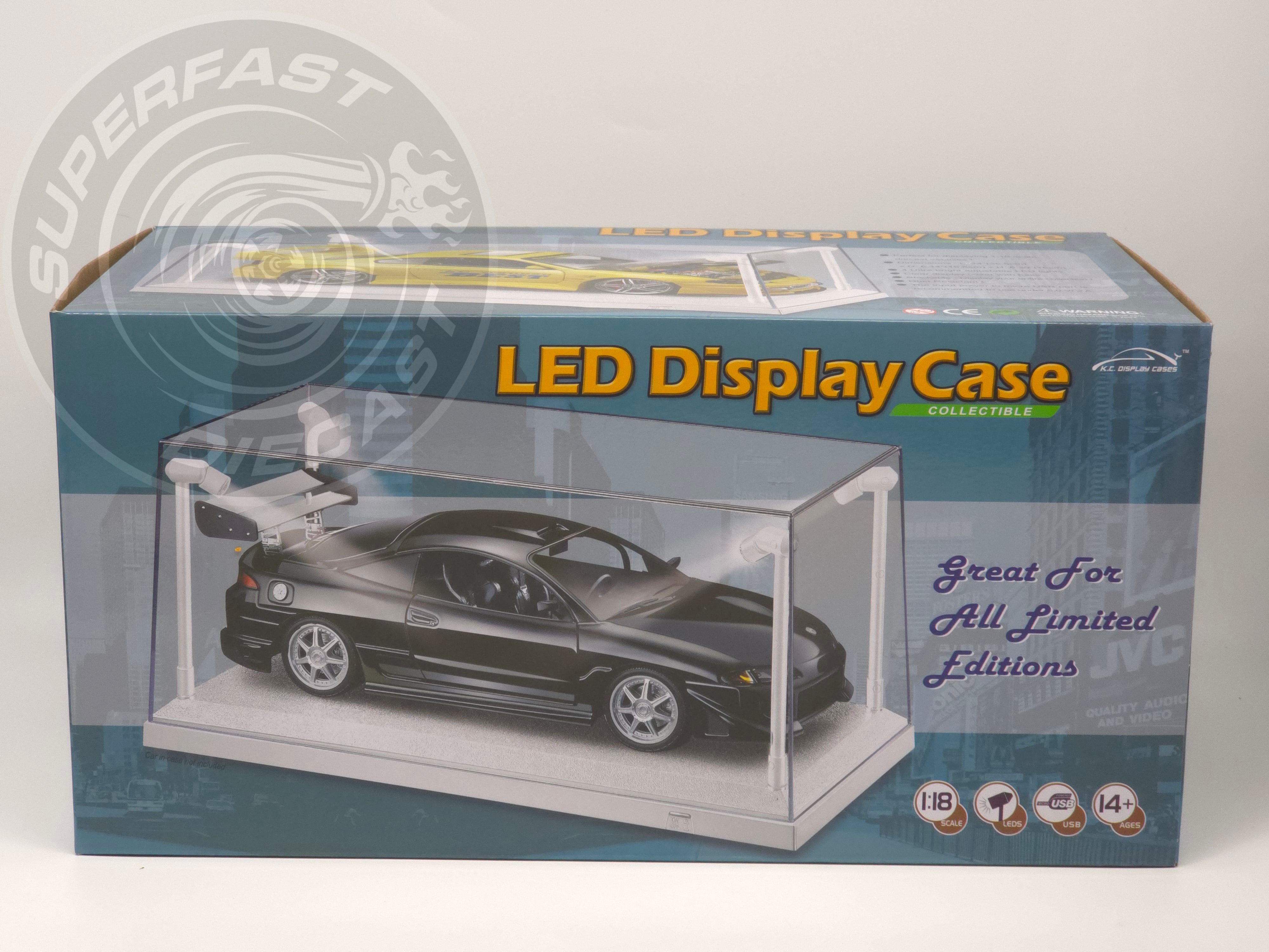 Triple 9 - 1:18 LED DISPLAY CASE, 4 ADJUSTABLE LIGHTS 35 X 15 X 16CM WITH WHITE BASE - T9-189921