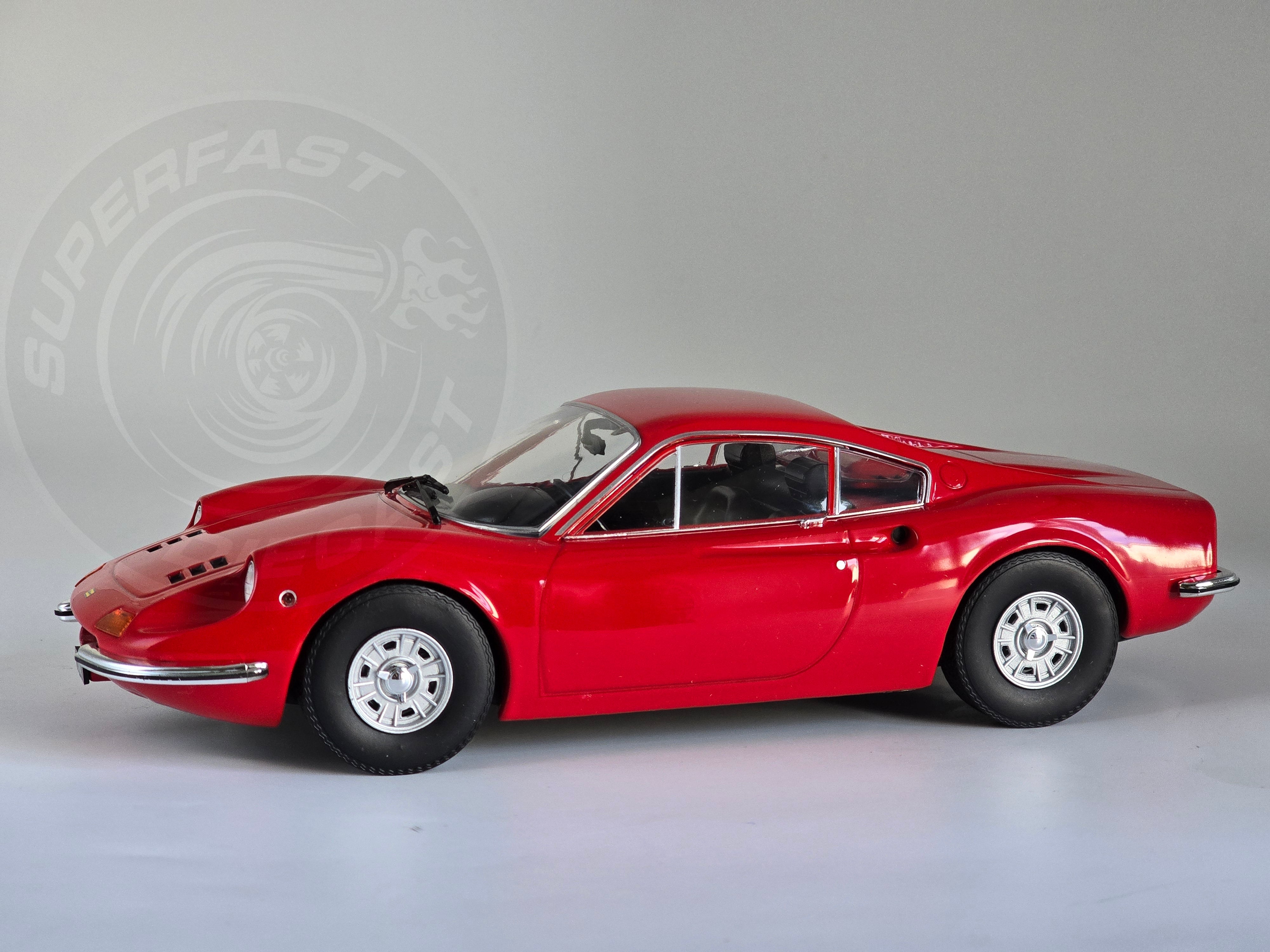 MCG 1:18 Diecast  - 1969 Ferrari Dino 246 GT, Red - MCG18169