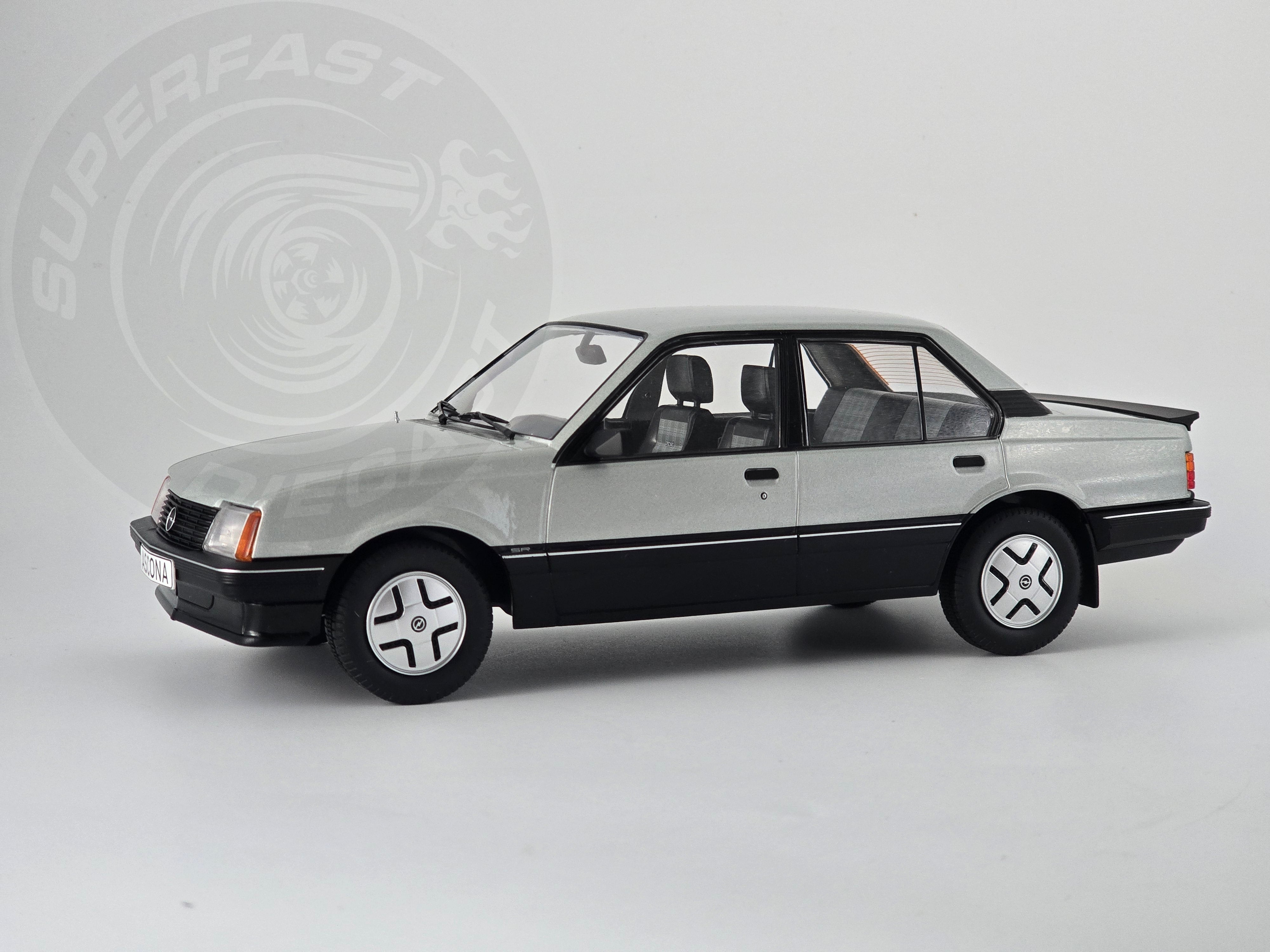 MCG 1:18 Scale Diecast - 1981 Opel Ascona C SR, Silver - MCG18460