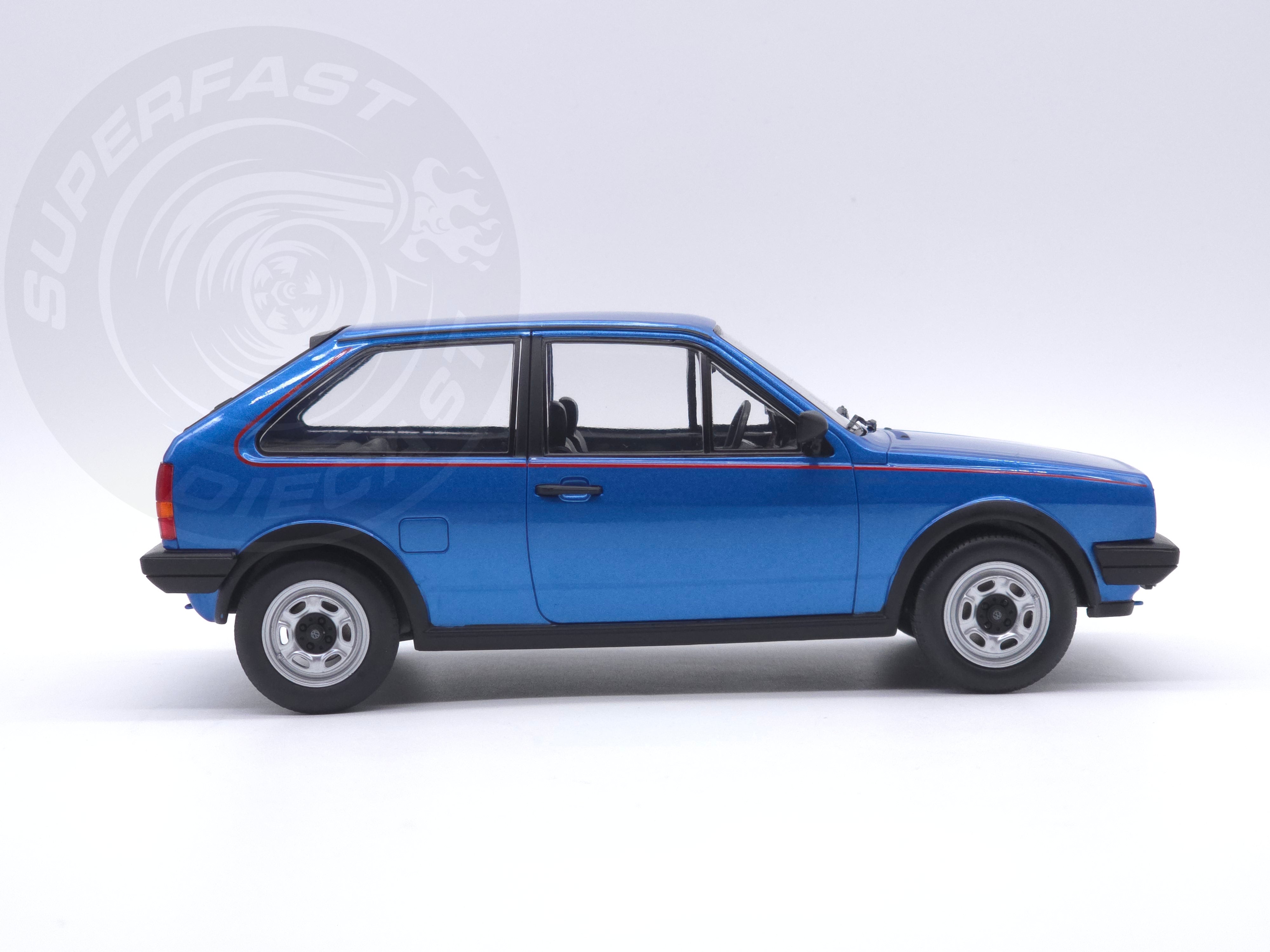 MCG 1:18 Scale Diecast Model Car - 1985 VW Polo II Coupe GT, Blue - MCG18522