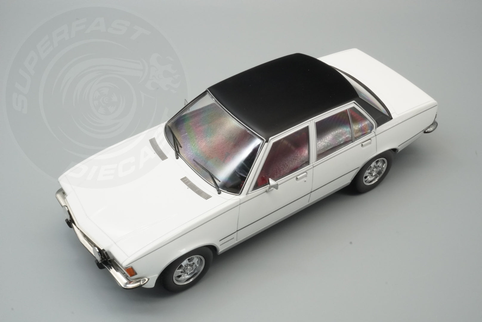 MCG 1:18 Scale Diecast - 1972 Opel Commodore GSE, White - MCG18564