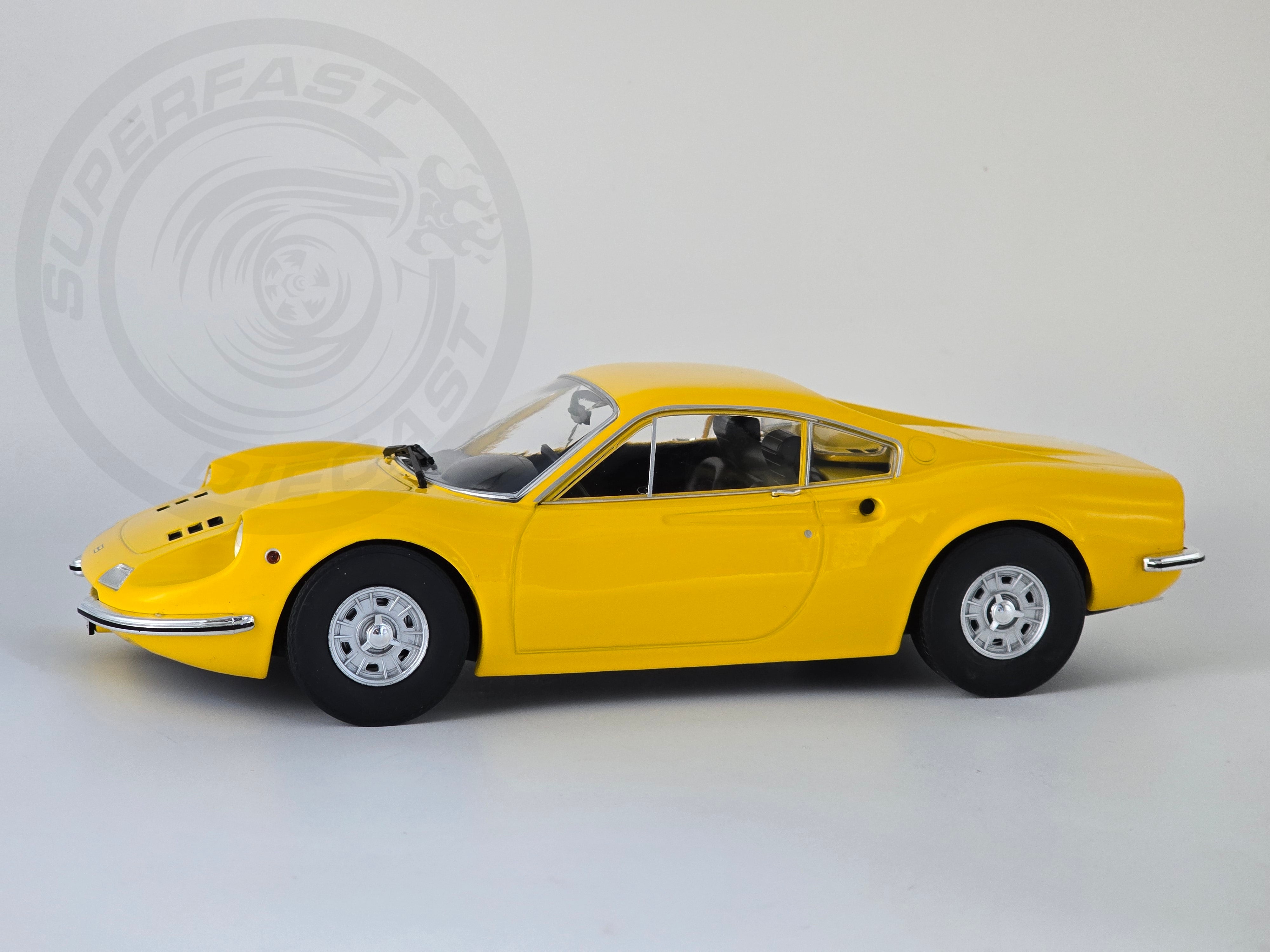 MCG 1:18 Diecast  - 1969 Ferrari Dino 246 GT, Yellow - MCG18168