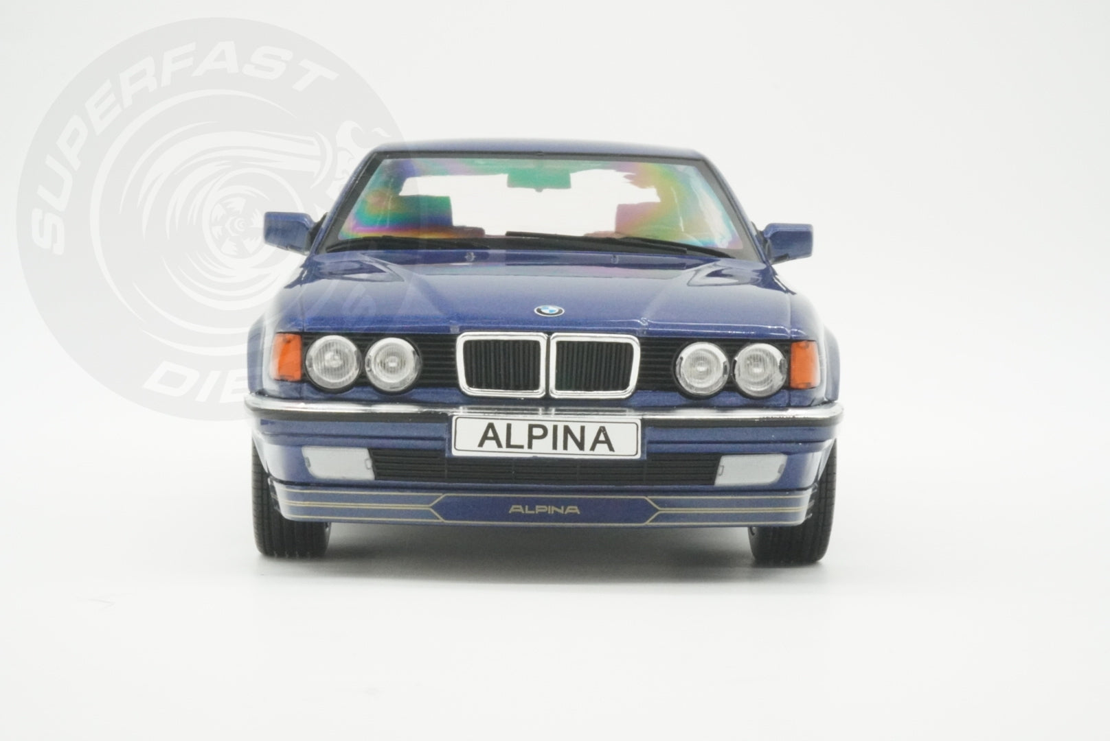 MCG 1:18 Scale Diecast Model Car - 1992 BMW Alpina B11 3,5, Blue - MCG18232