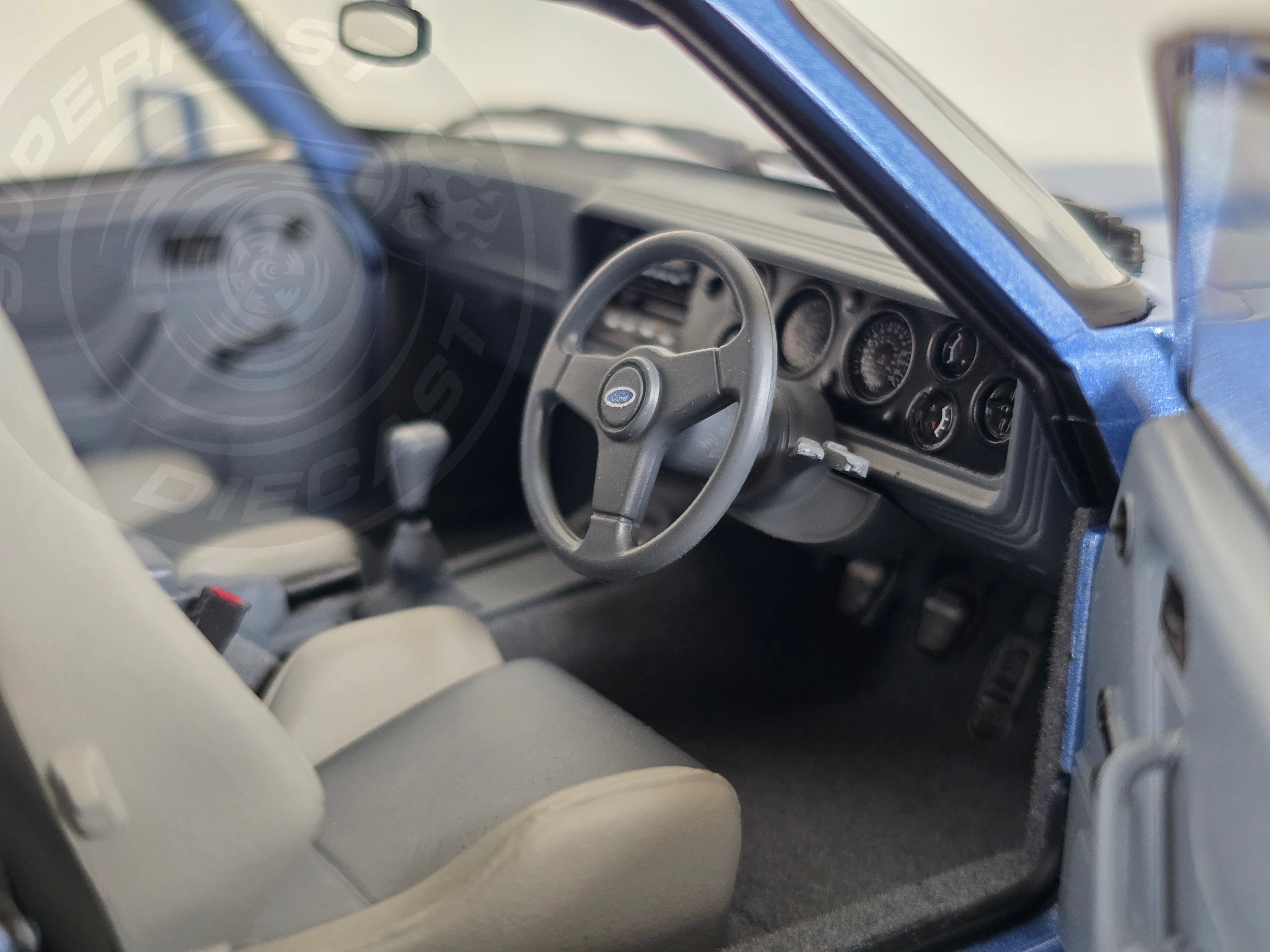 NoRev 1:18 Diecast Model Car, 1984 Ford Capri Mk3 2.8 Injection RHD, Paris Blue - 182764