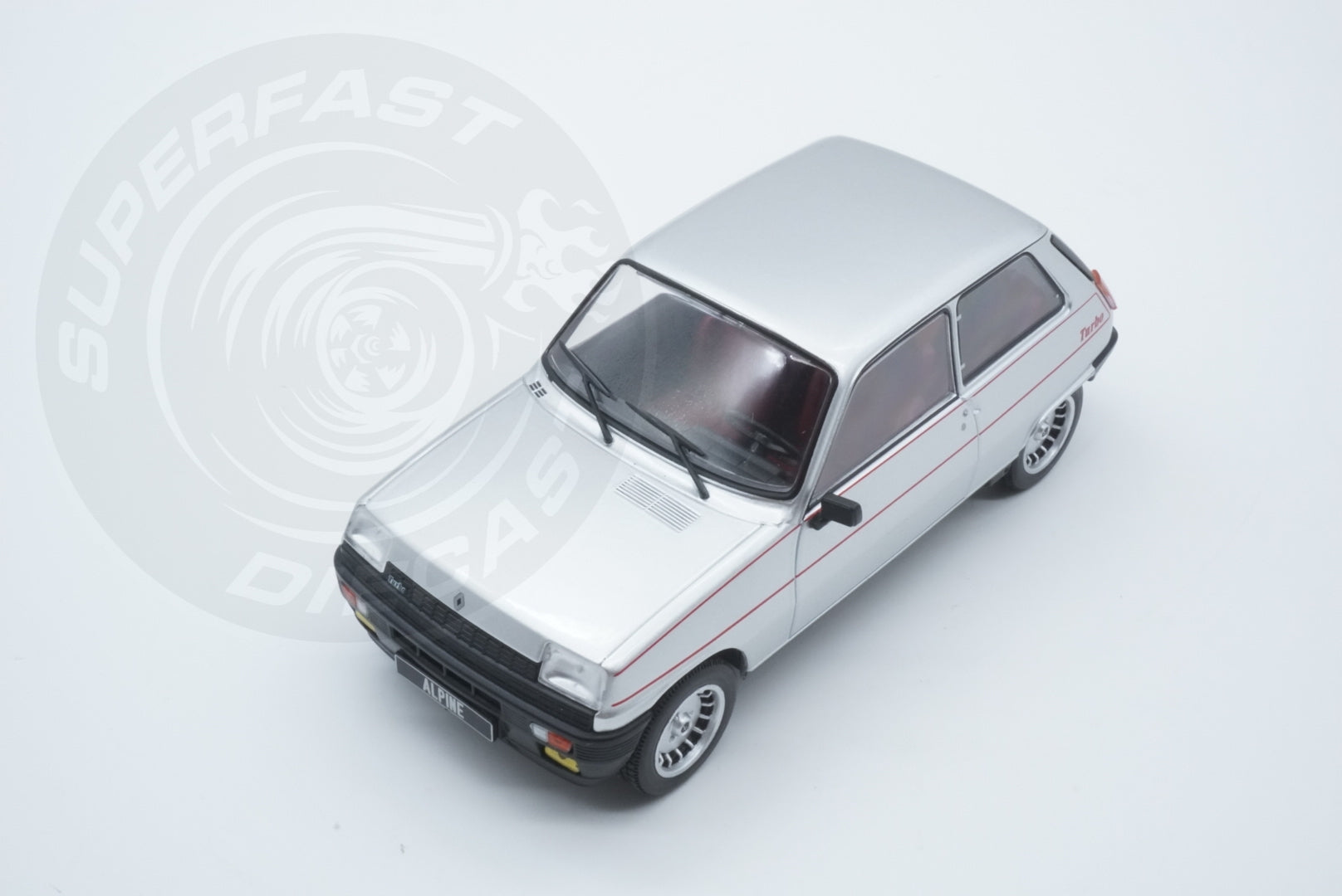 Whitebox 1:24 Scale Diecast - 1976 Renault 5 Alpine Turbo, Silver - WB124152
