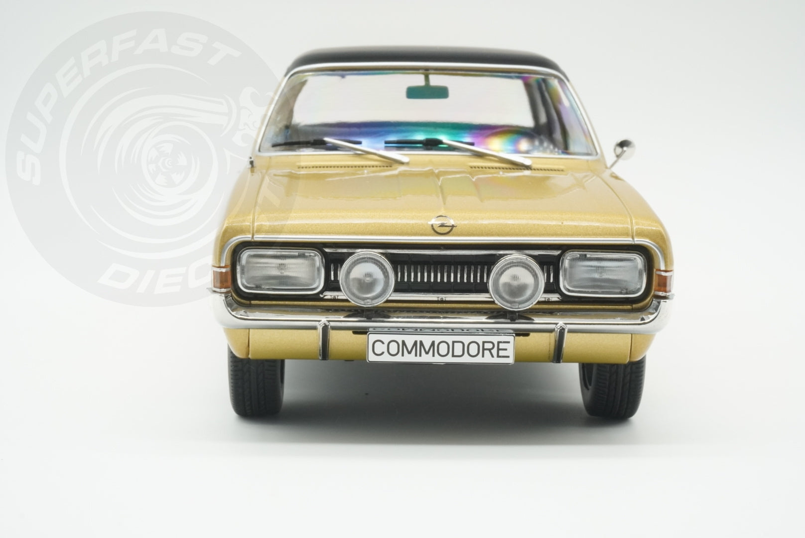 MCG 1:18 Scale Diecast - 1972 Opel Commodore, Beige - MCG18559